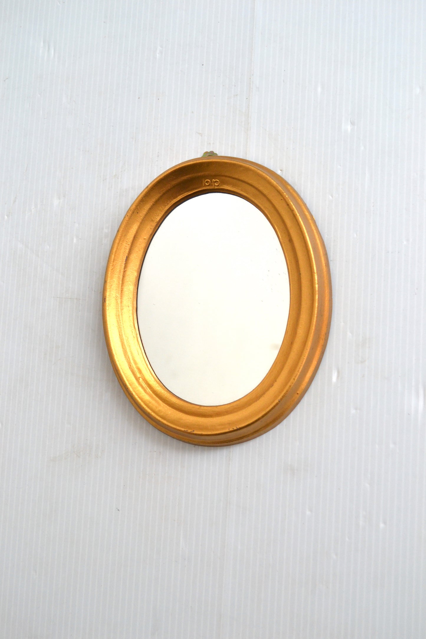 Petit miroir doré
