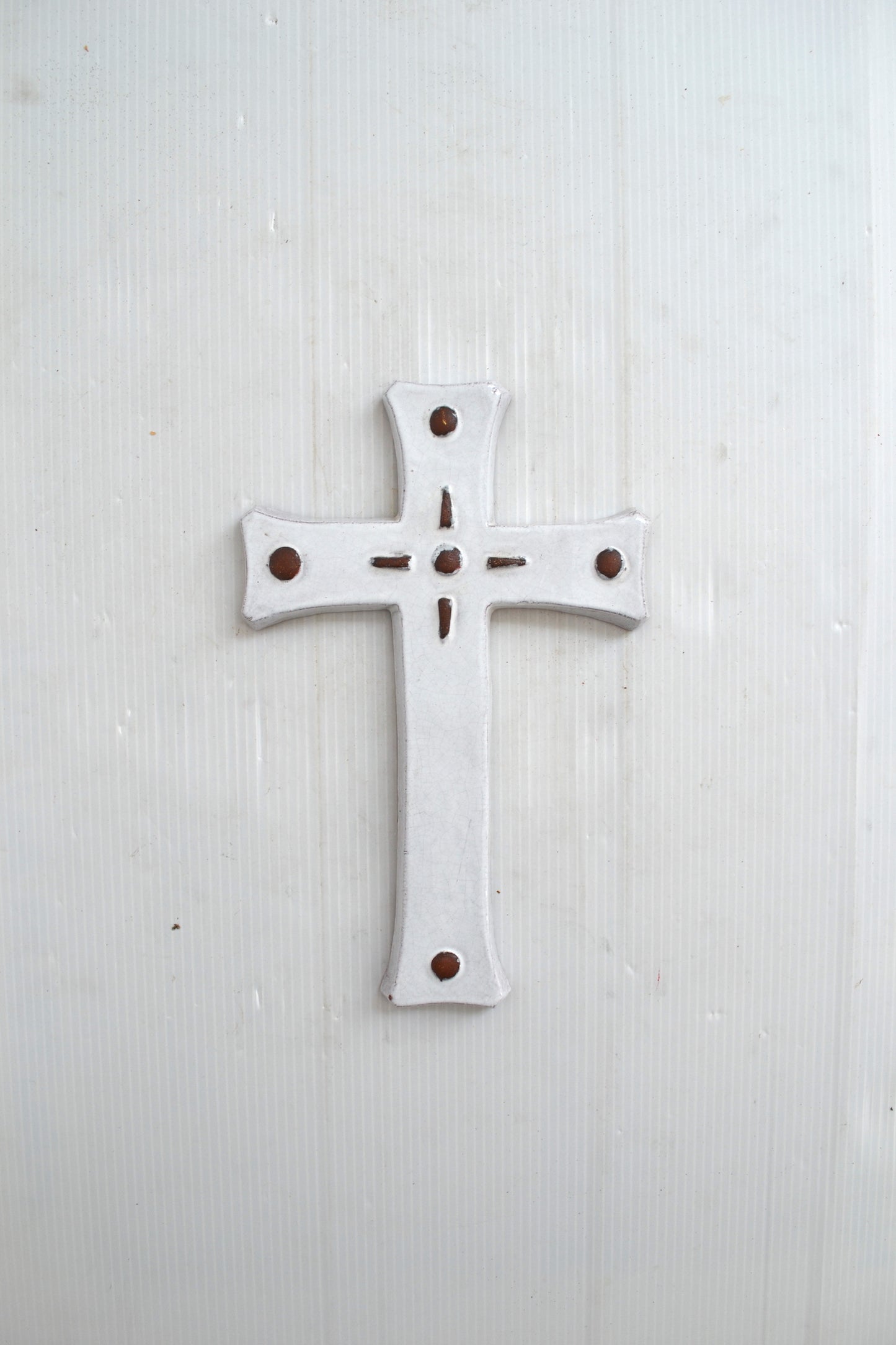 Crucifix en céramique