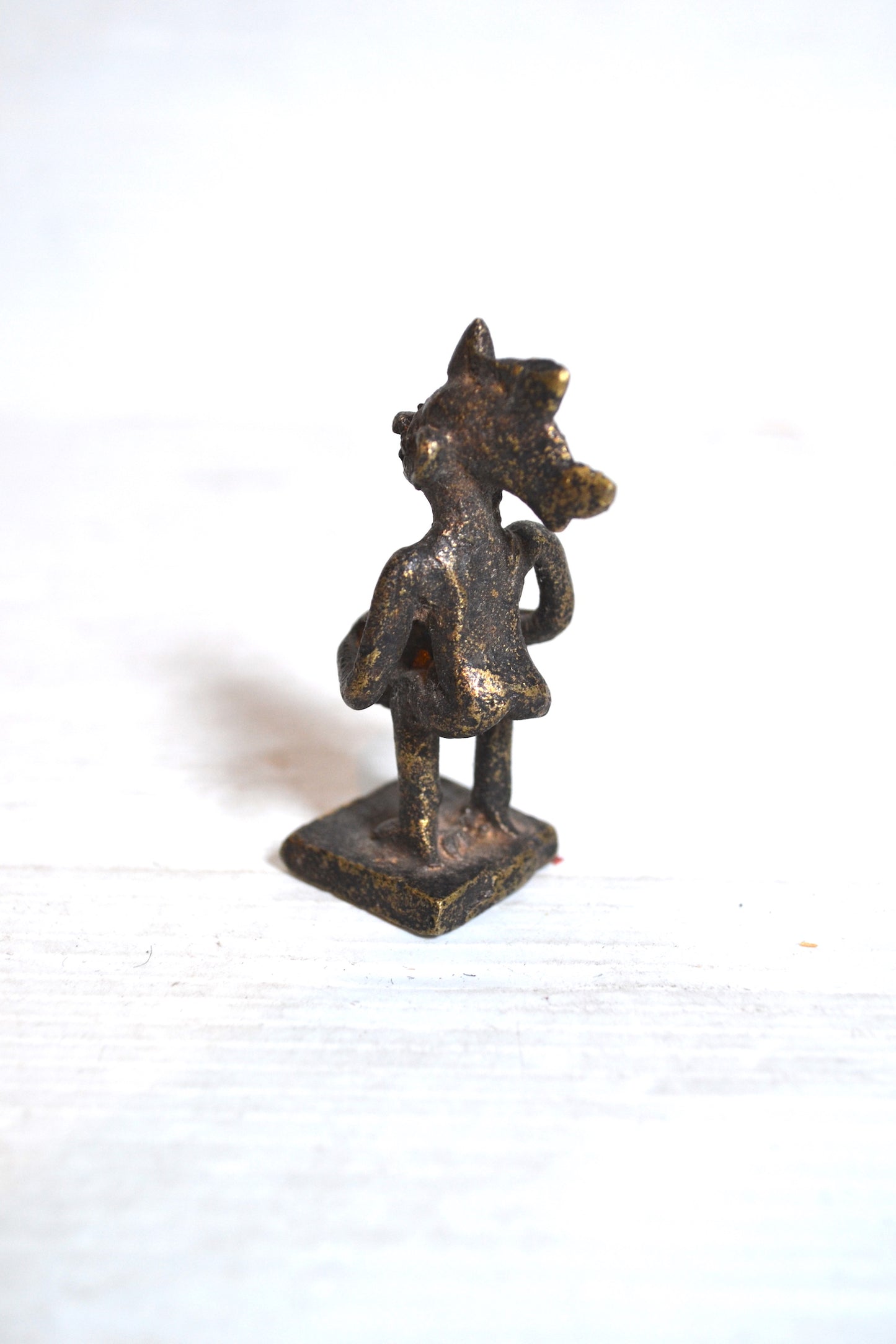 Figurine africaine en bronze