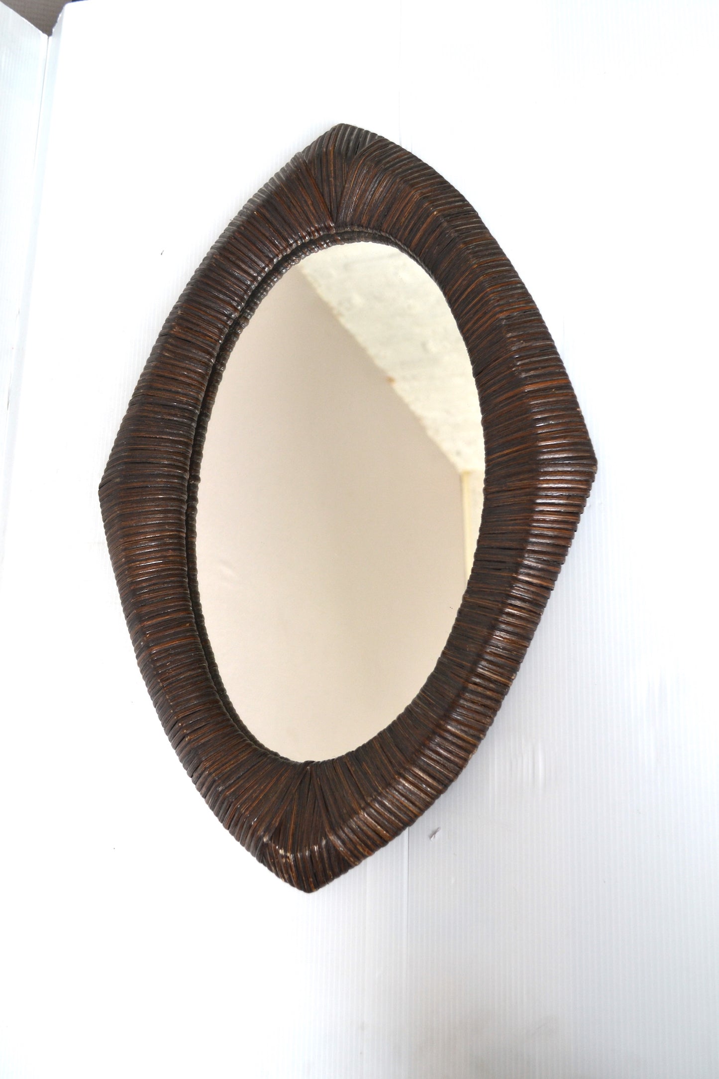 Miroir en rotin