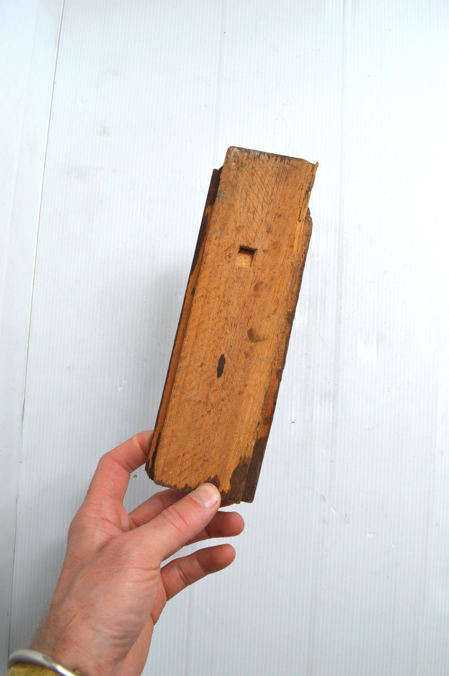 Façade décorative en bois