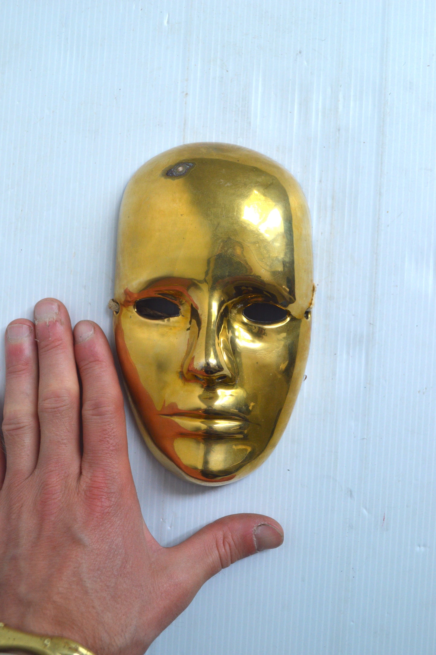 Masque doré