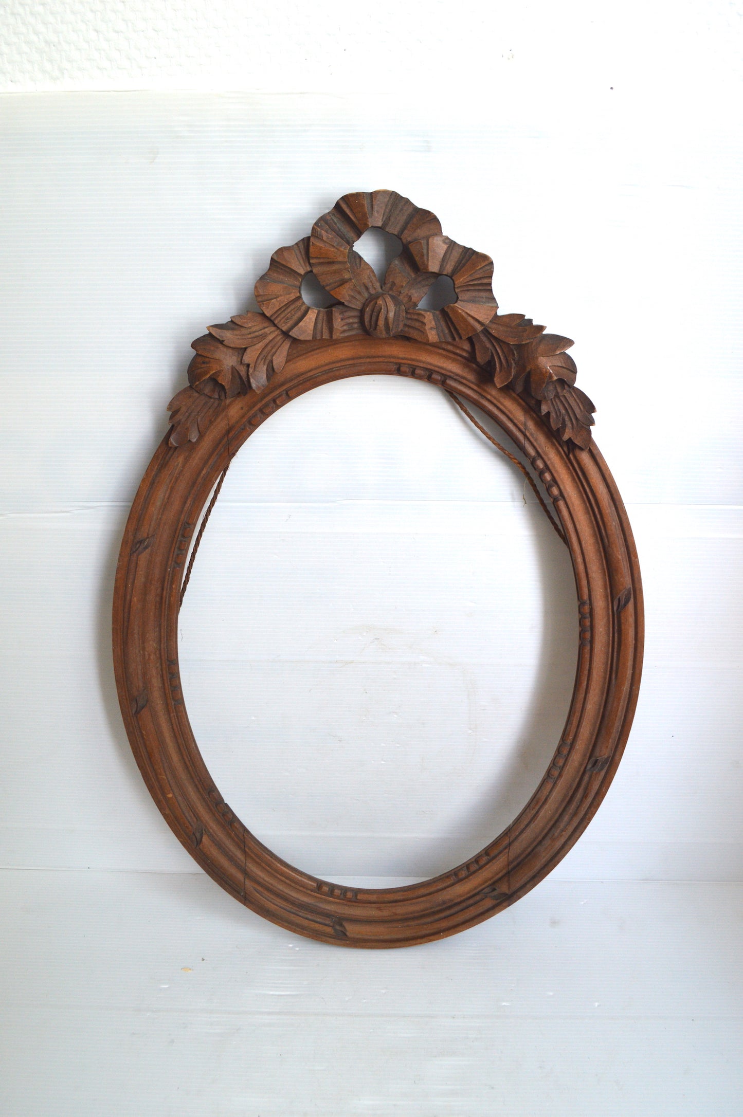 Ancien cadre en bois