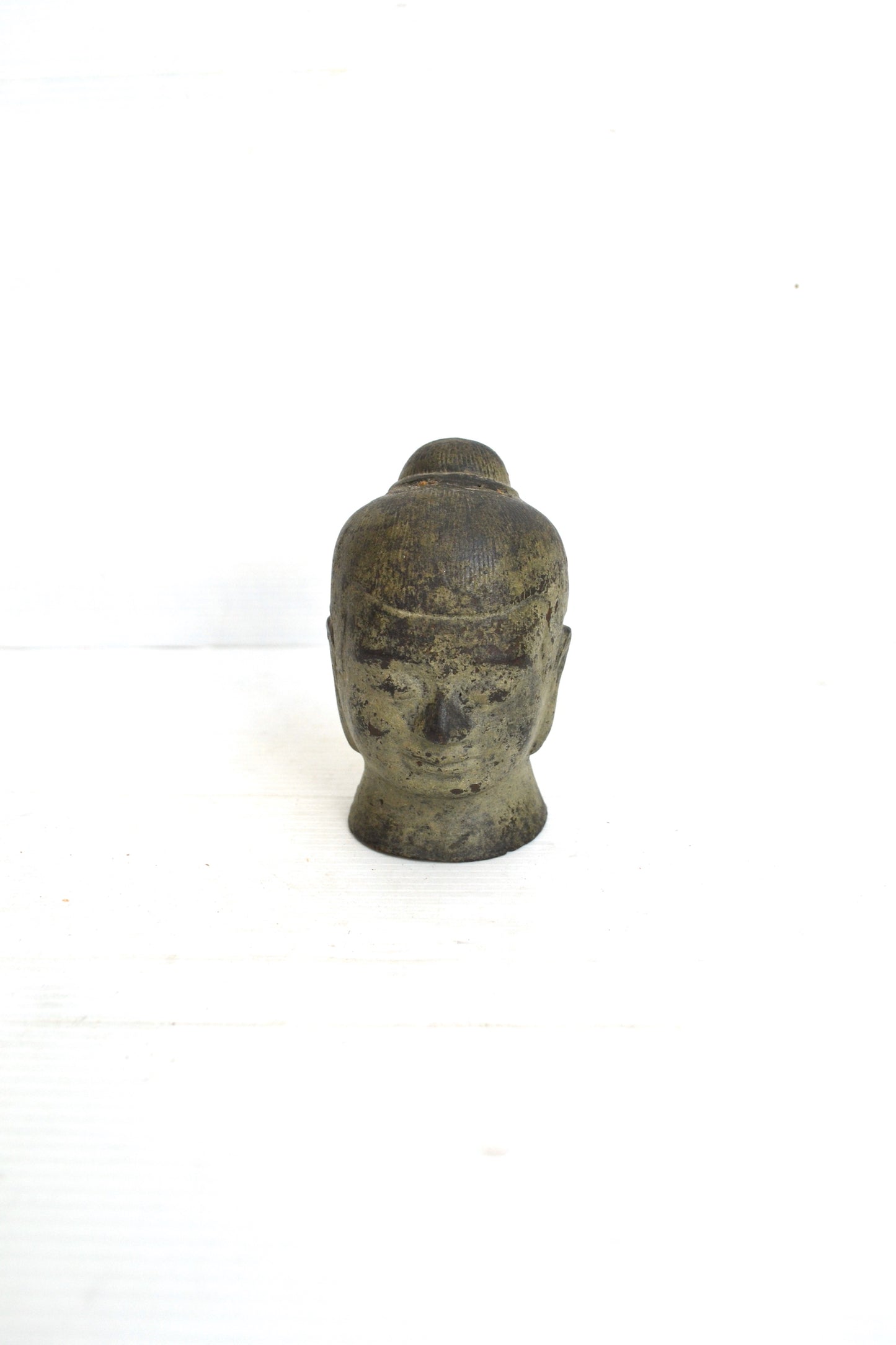 Tête de Bouddha
