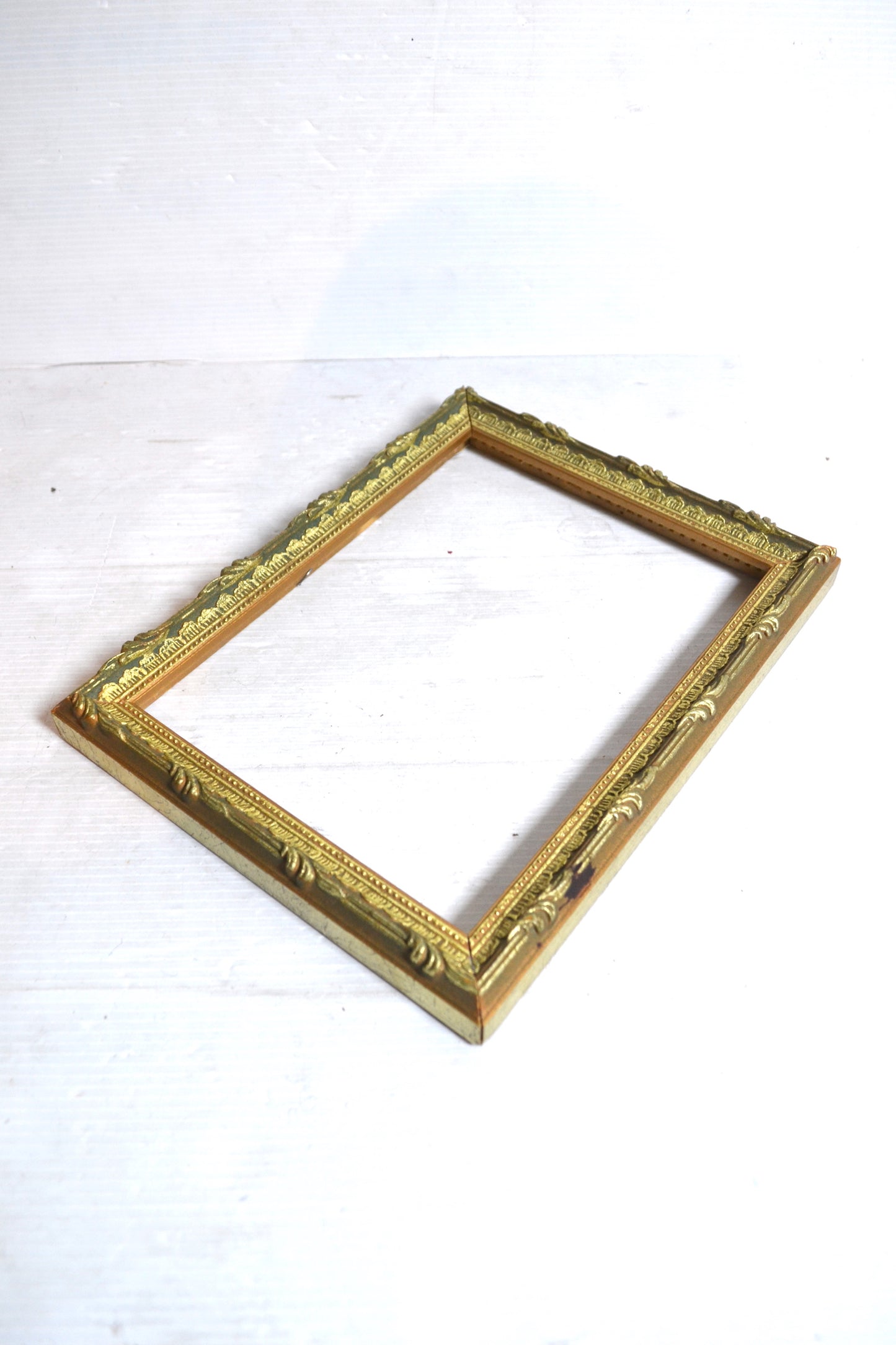 Cadre en bois doré