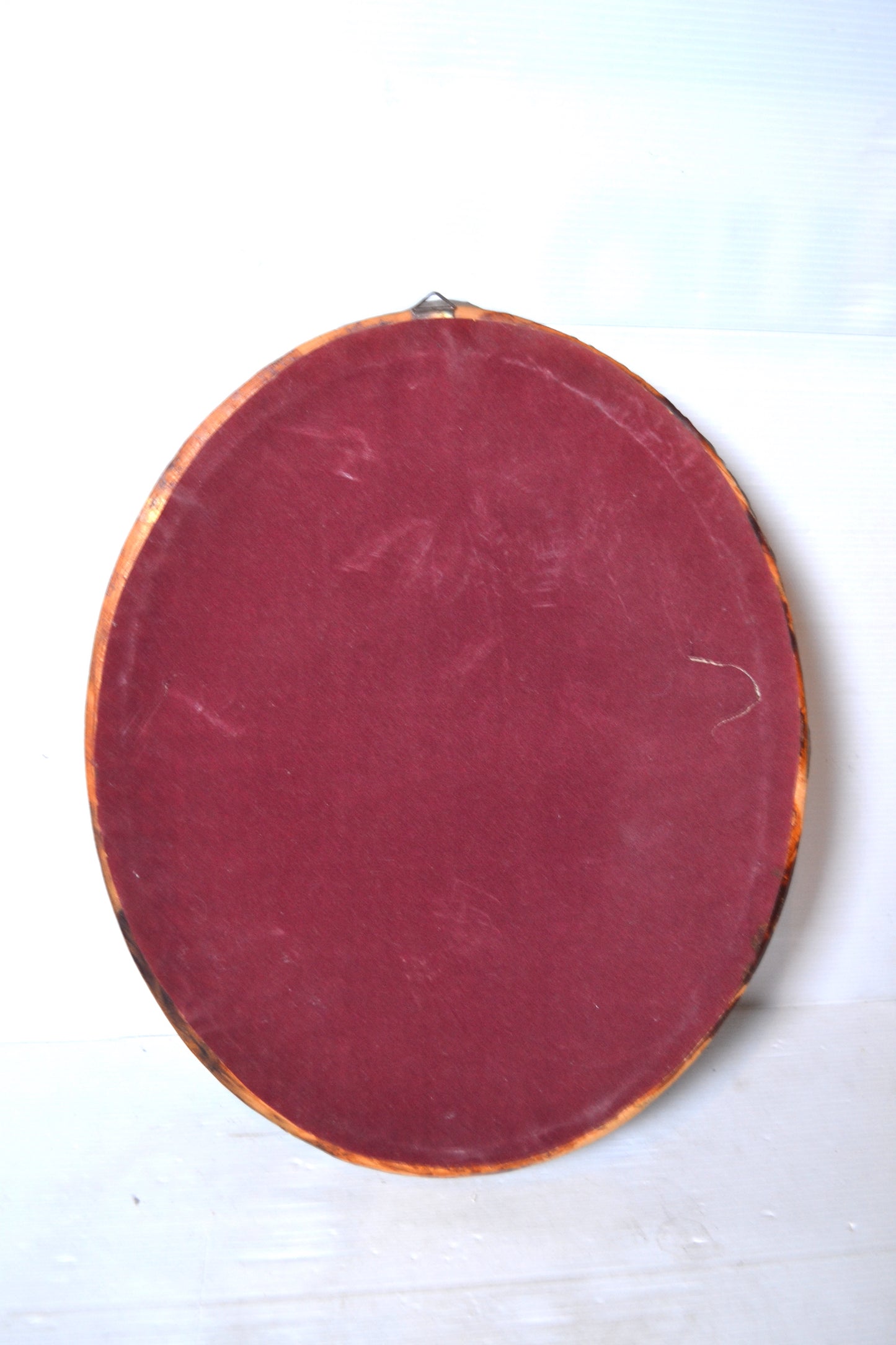 Cadre médaillon doré