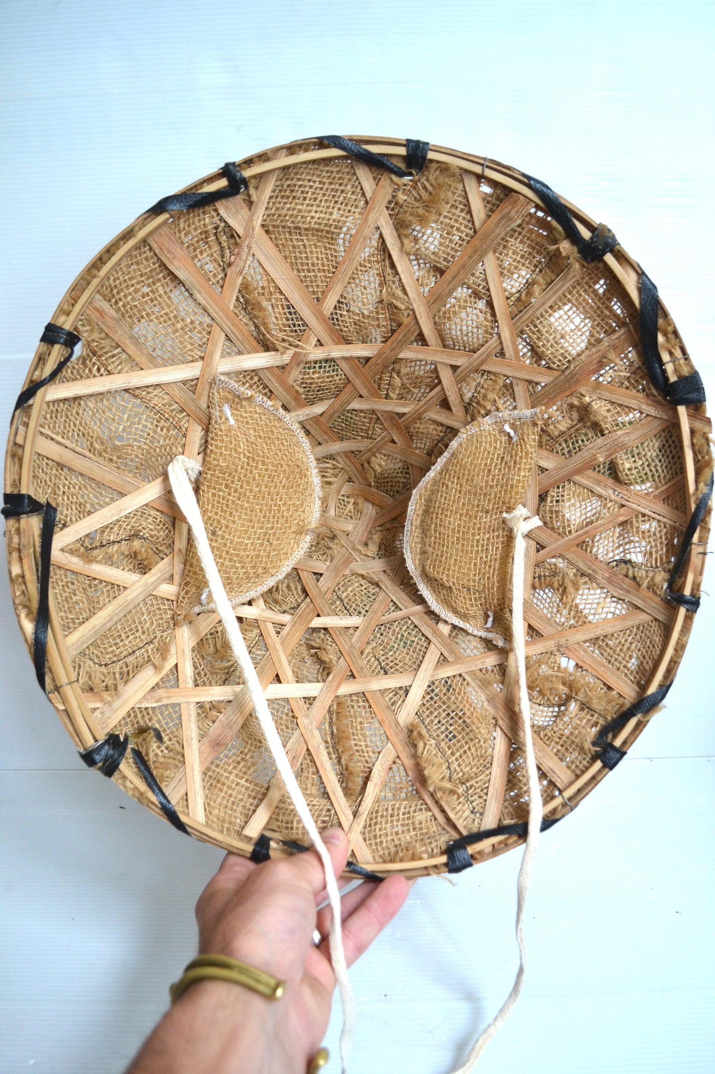 Chapeau asiatique