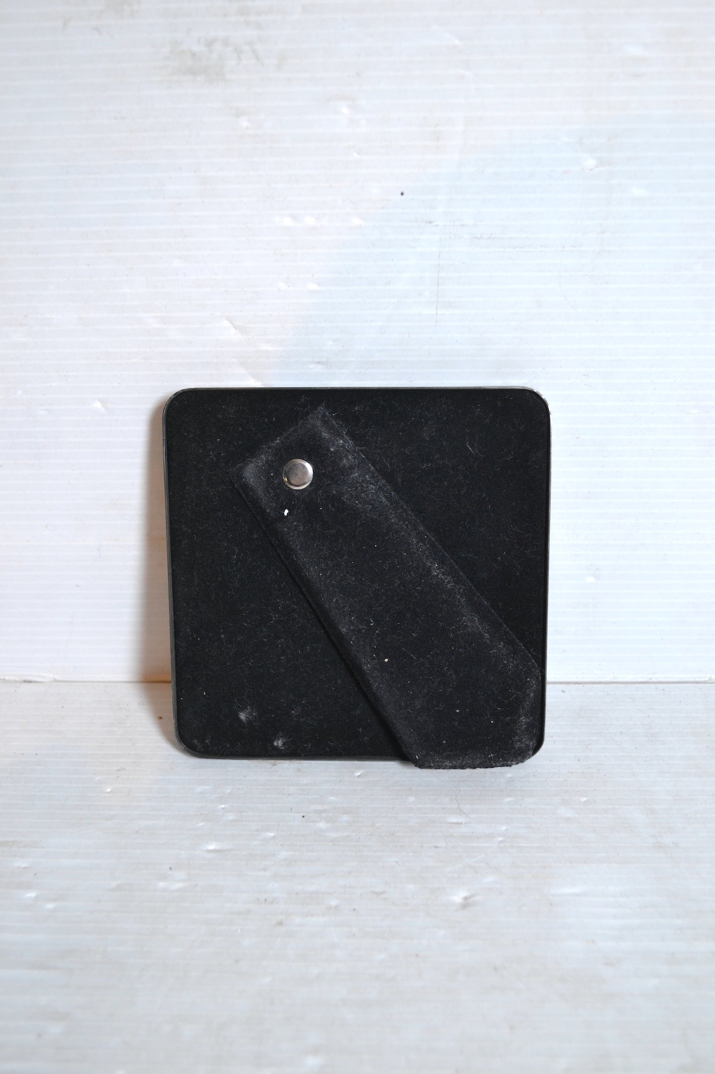 Petit cadre argenté