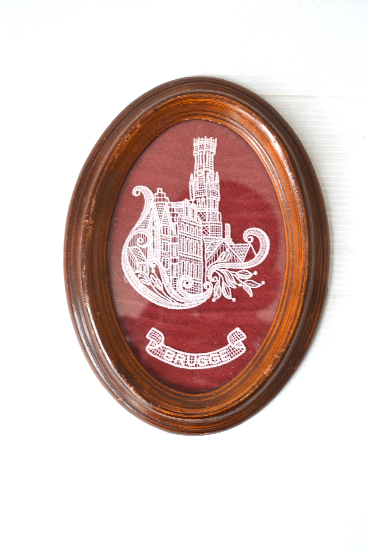 Cadre Oval Broderie