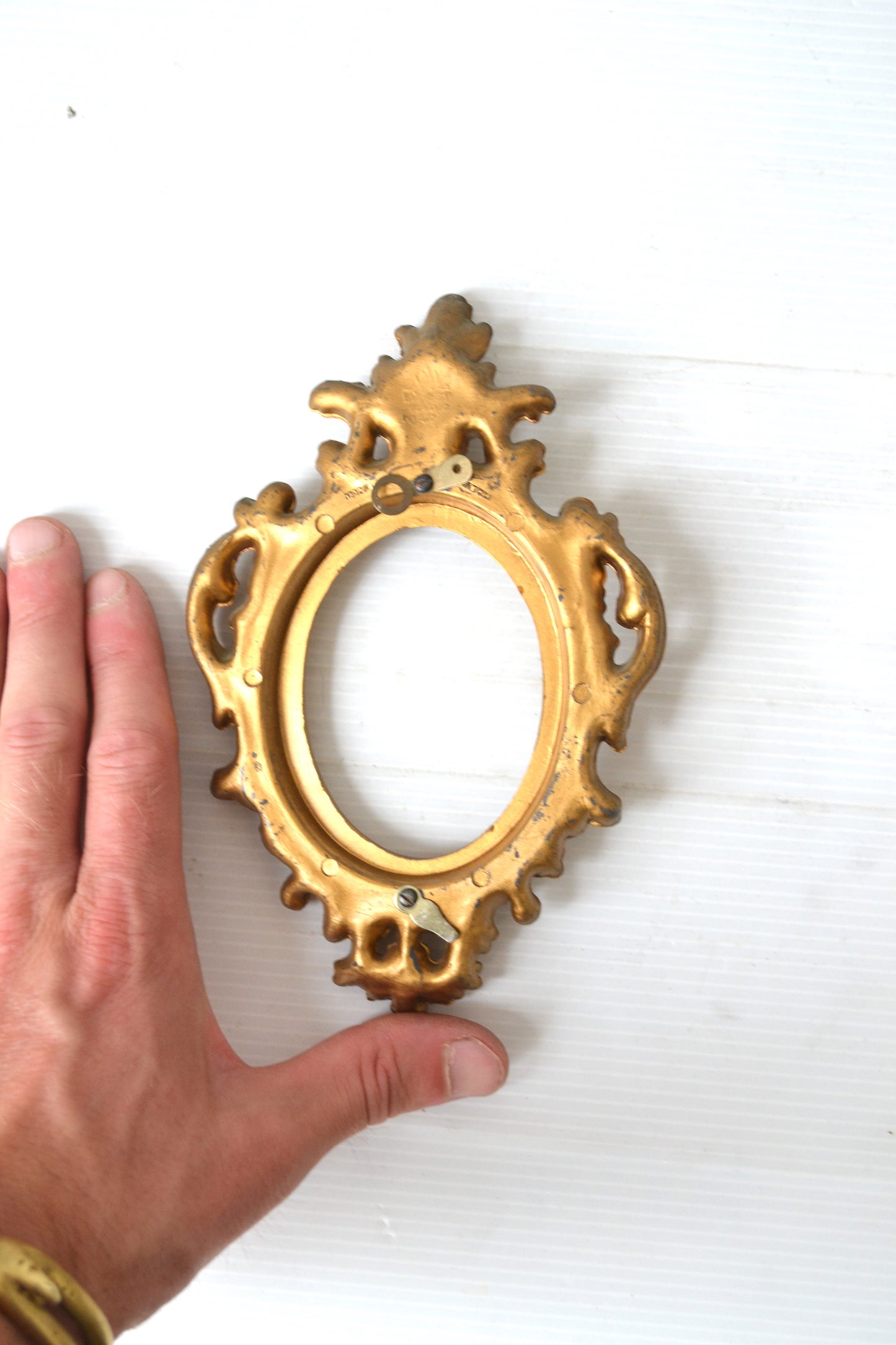 Petit cadre médaillon