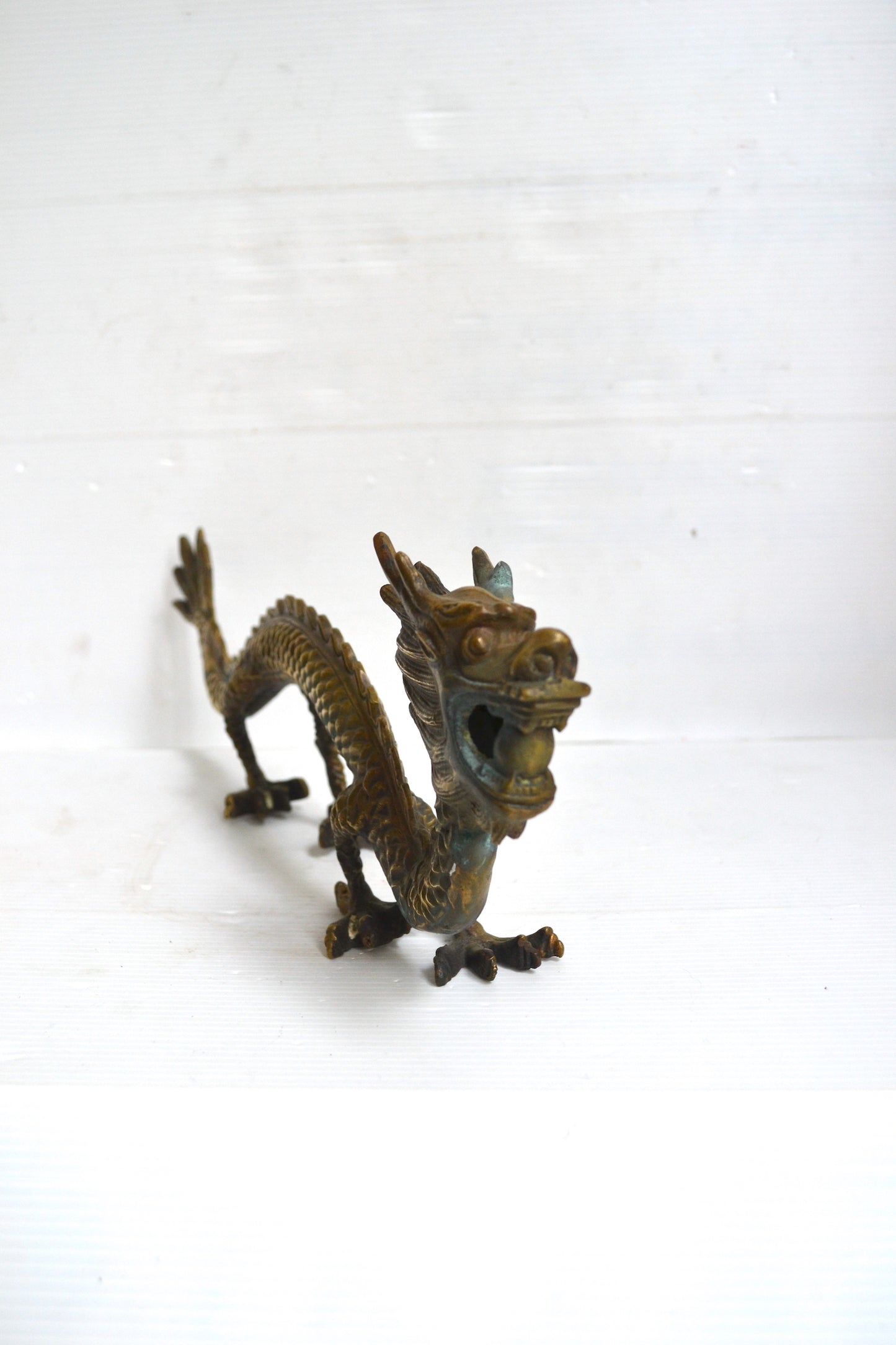 Dragon chinois en laiton