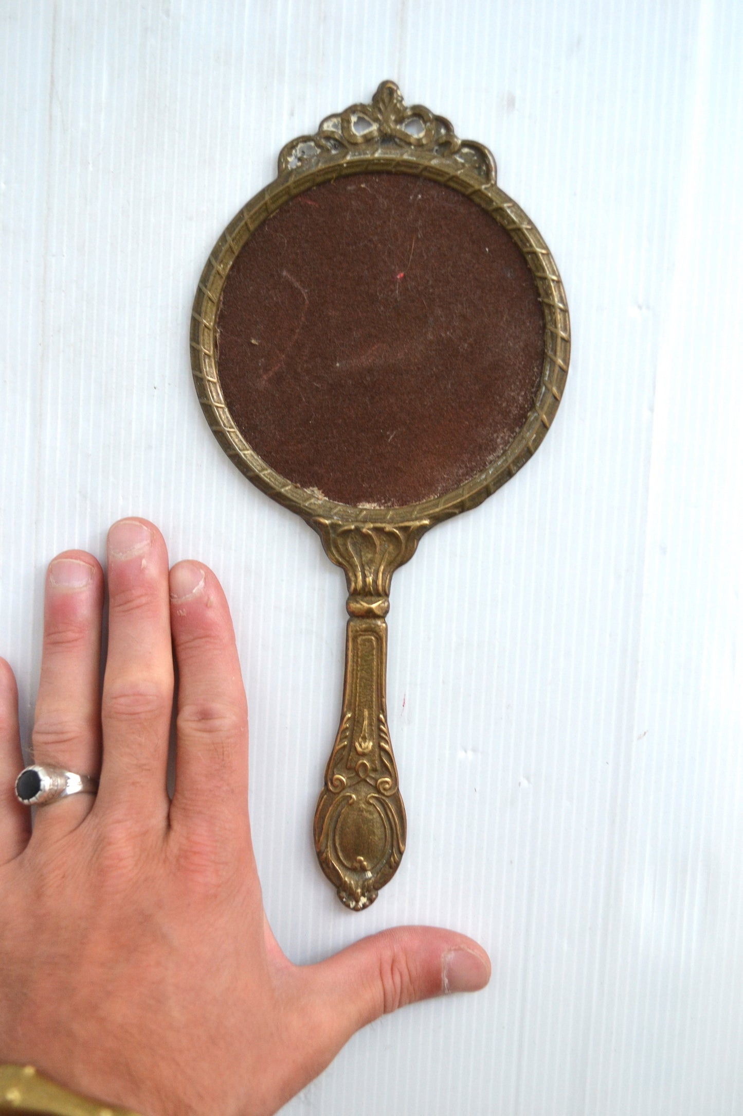 Miroir à main en bronze