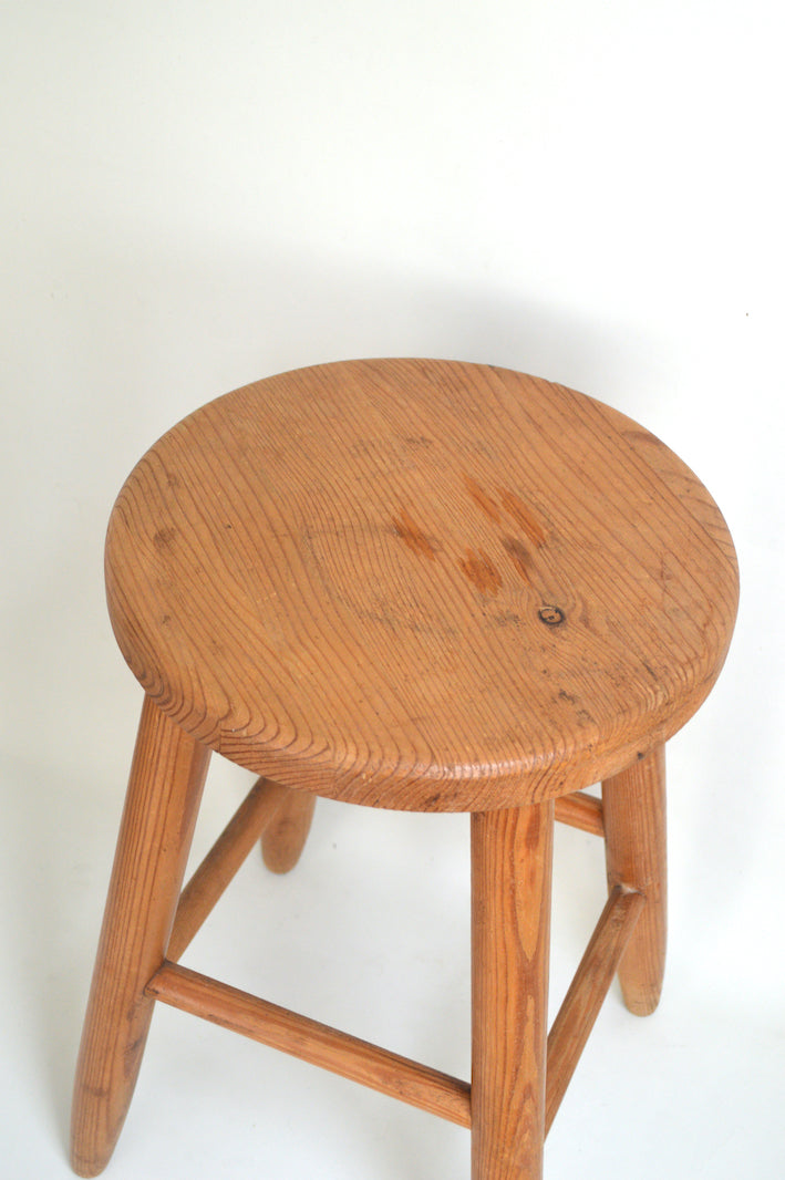 Tabouret en bois