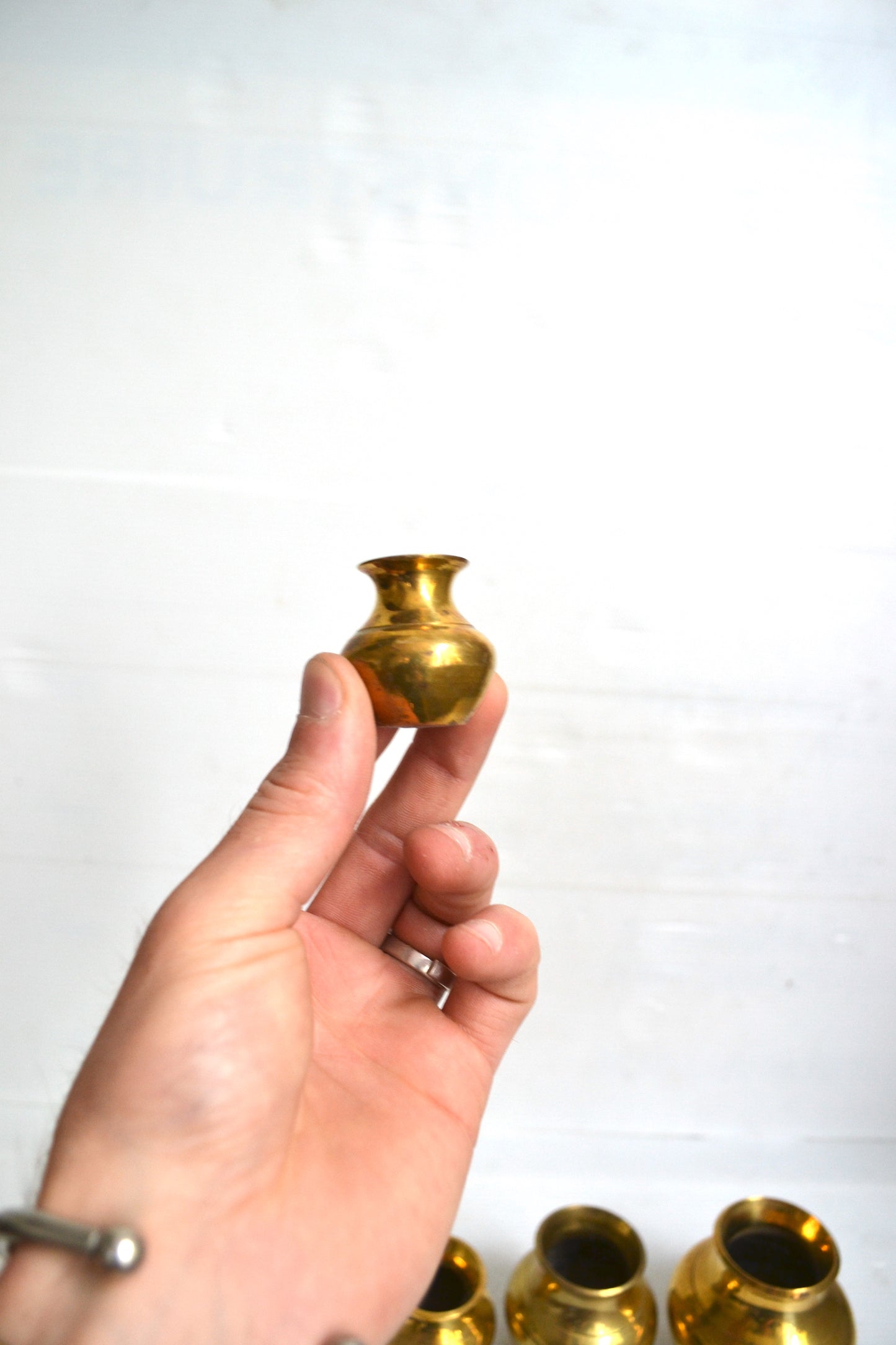 Suite de vases en laiton