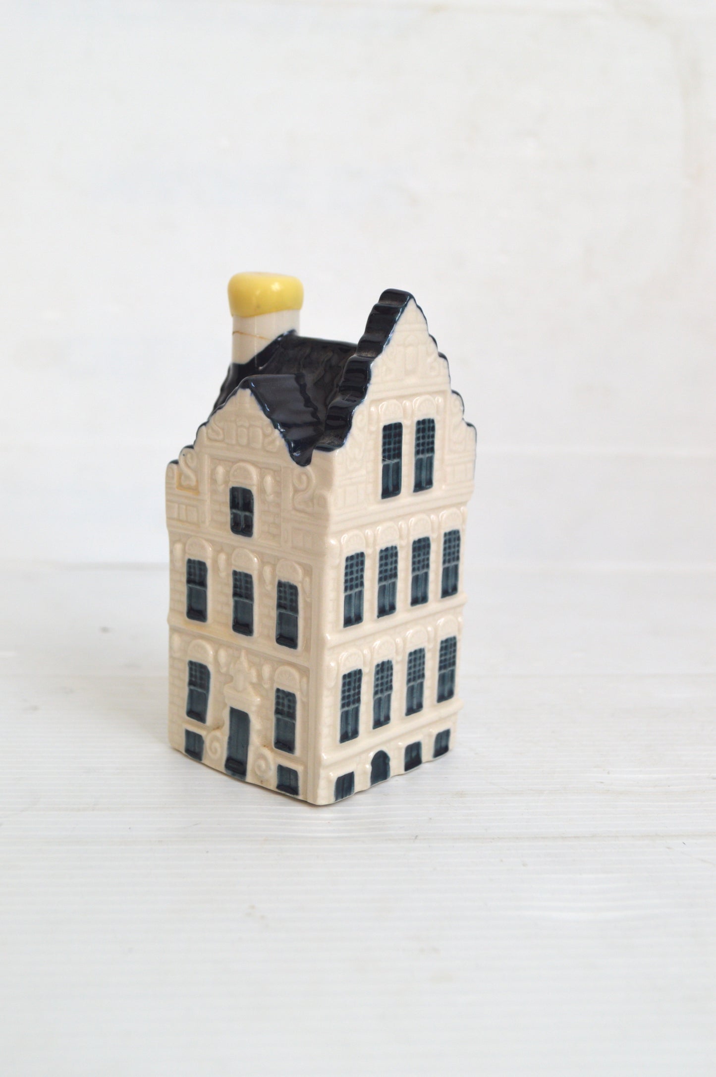 Maison en céramique KLM