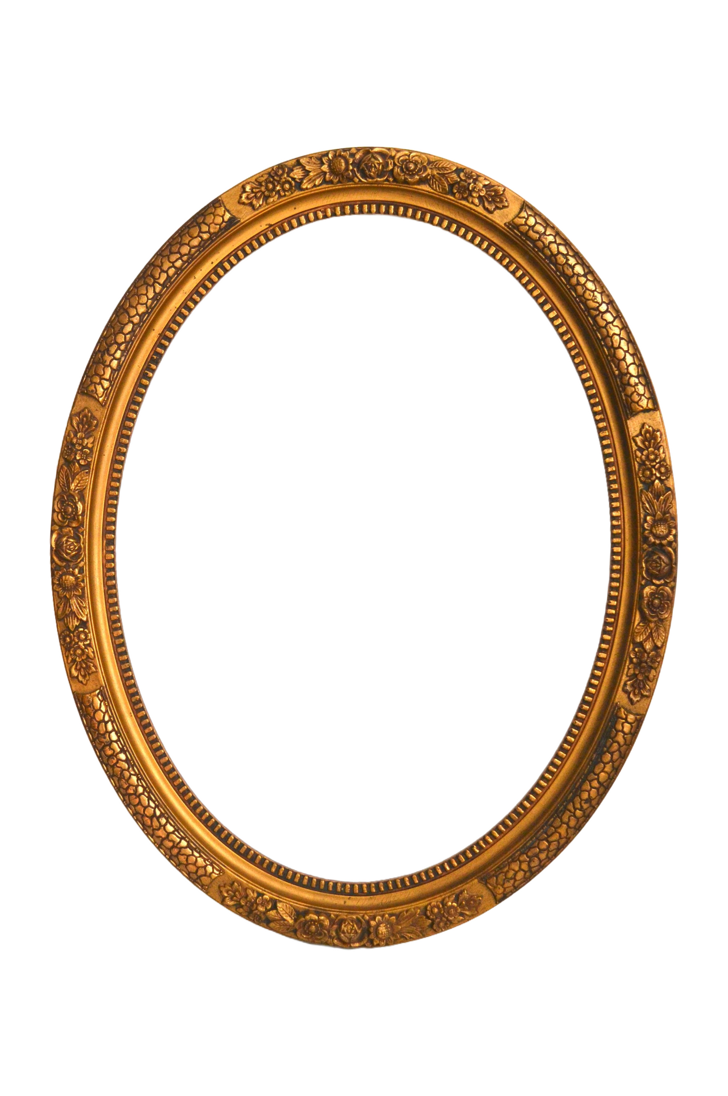 Cadre oval en bois doré