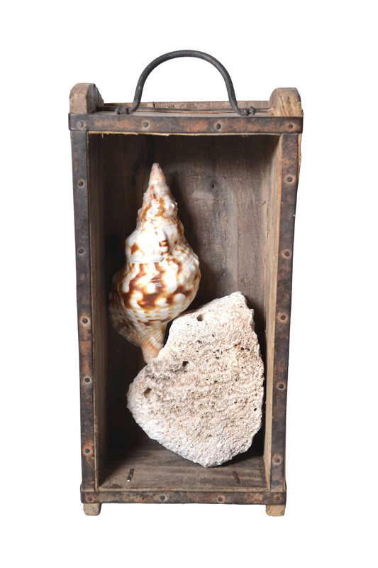 Ancien casier en bois