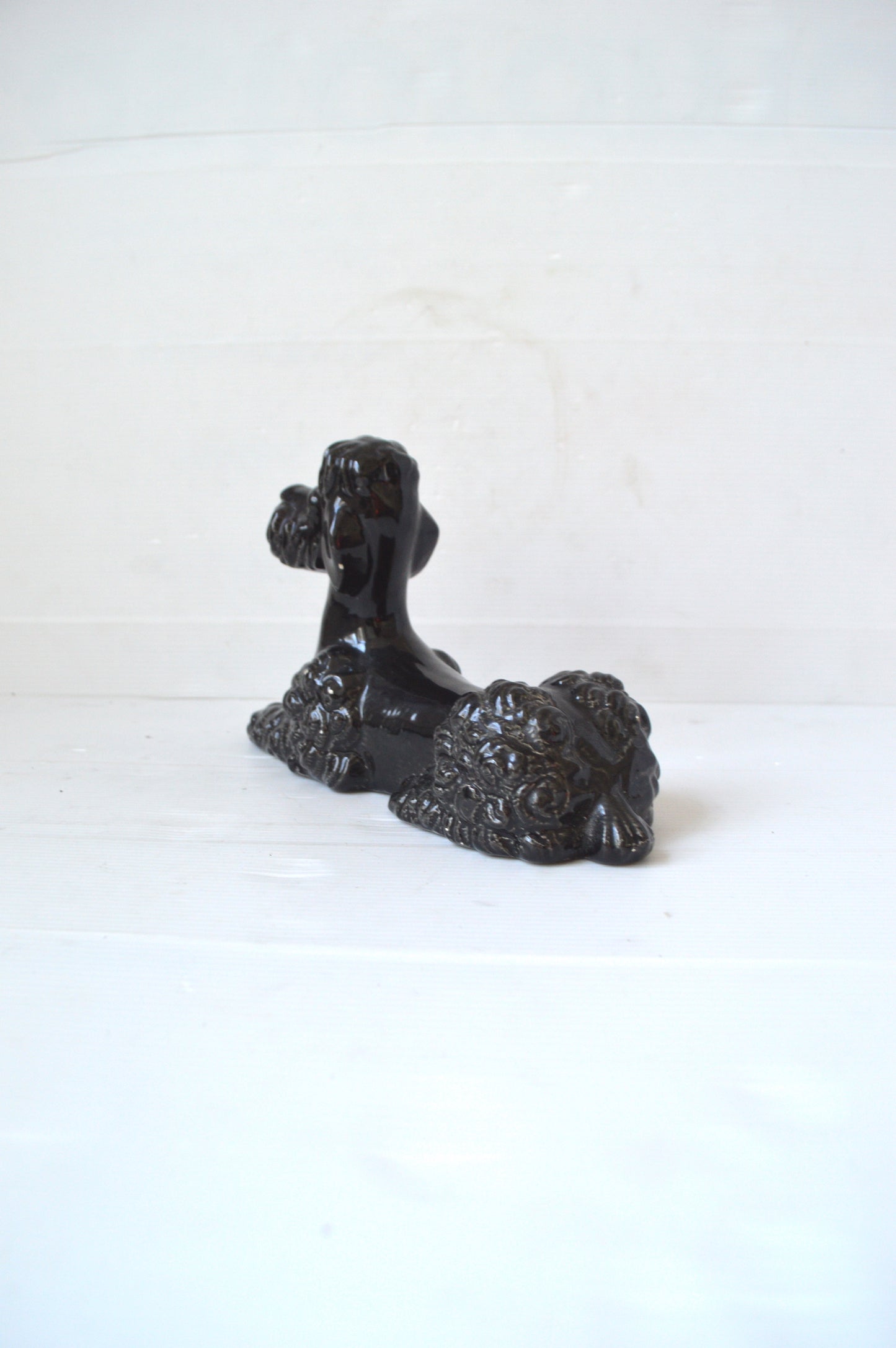 ancien-caniche-en-ceramique