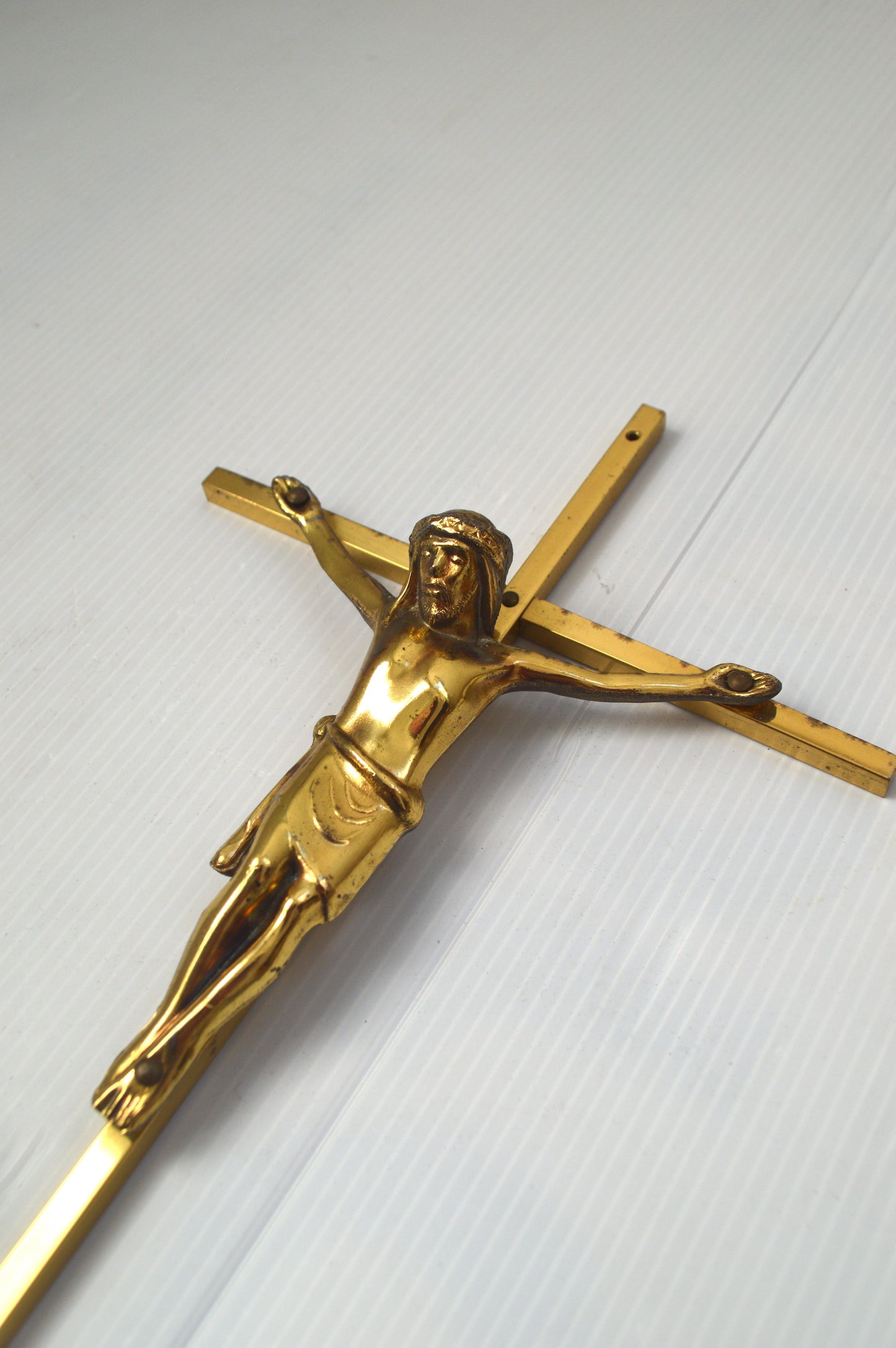 ancien-crucifix-doré