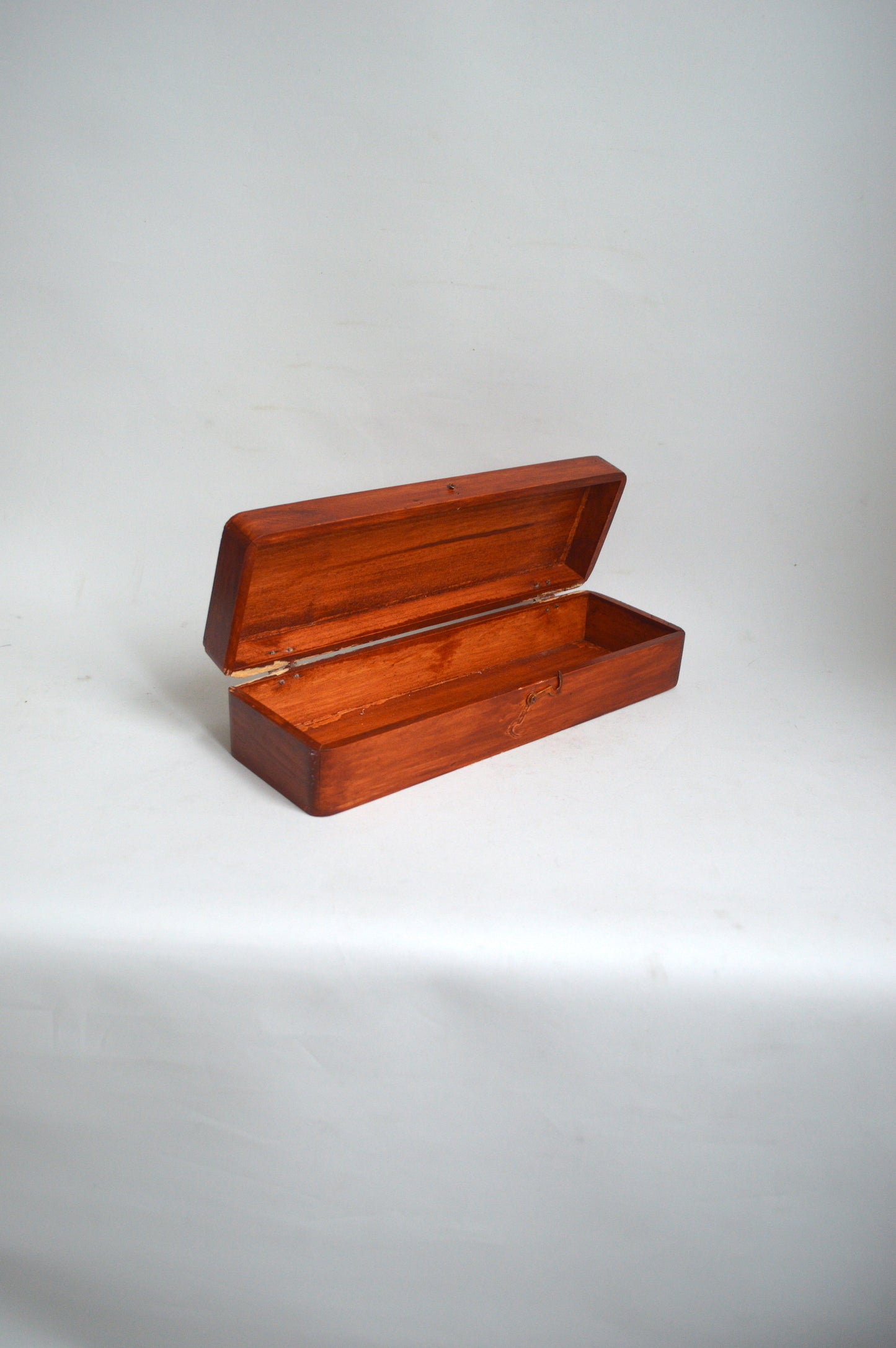 boite-vintage-en-bois
