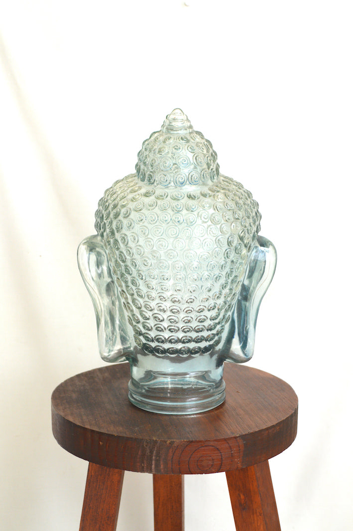 ancien bouddha en verre