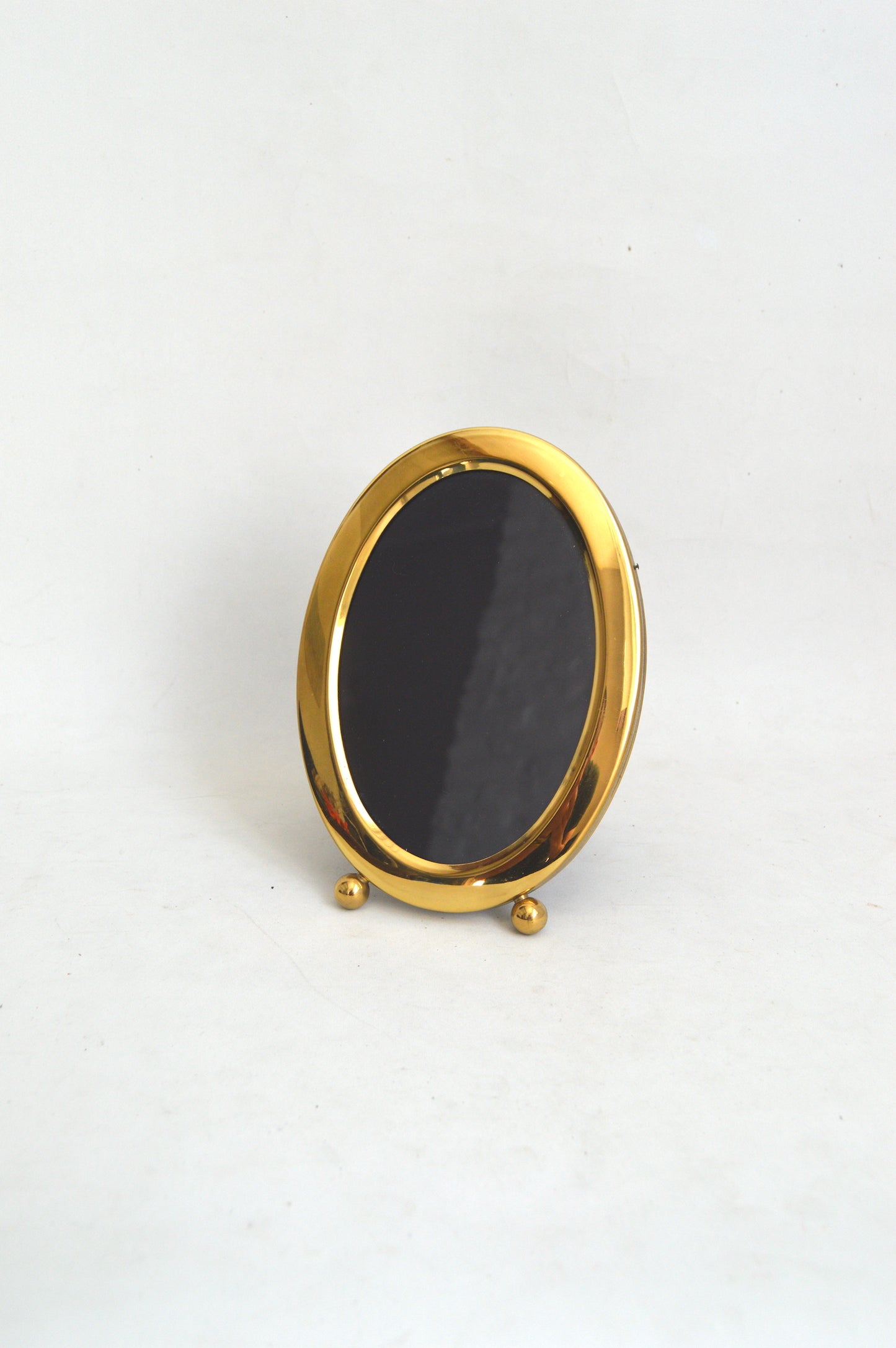 cadre-ovale-en-laiton