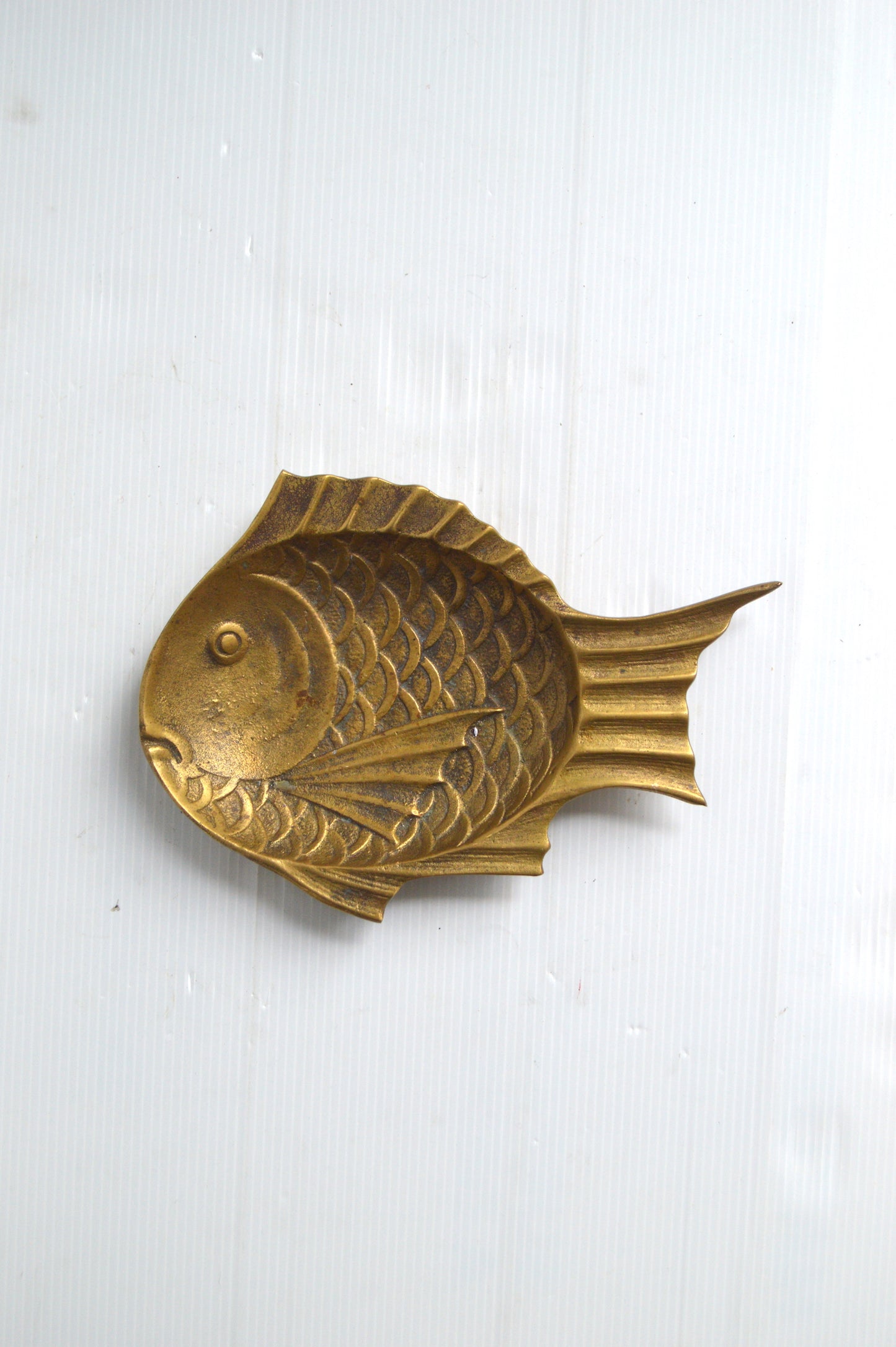 cendrier-poisson-laiton