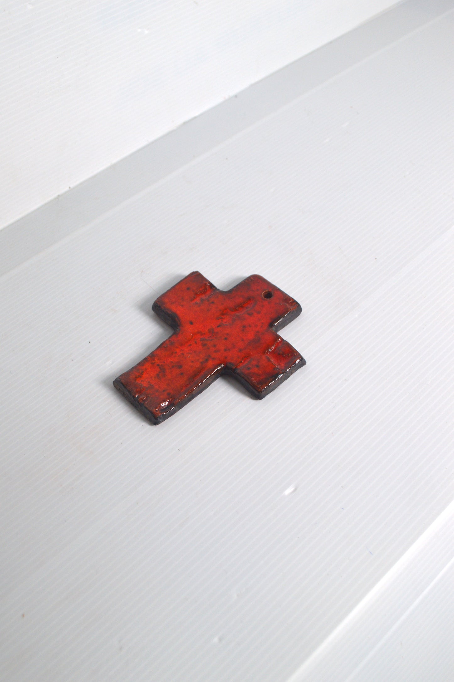 crucifix-en-céramique