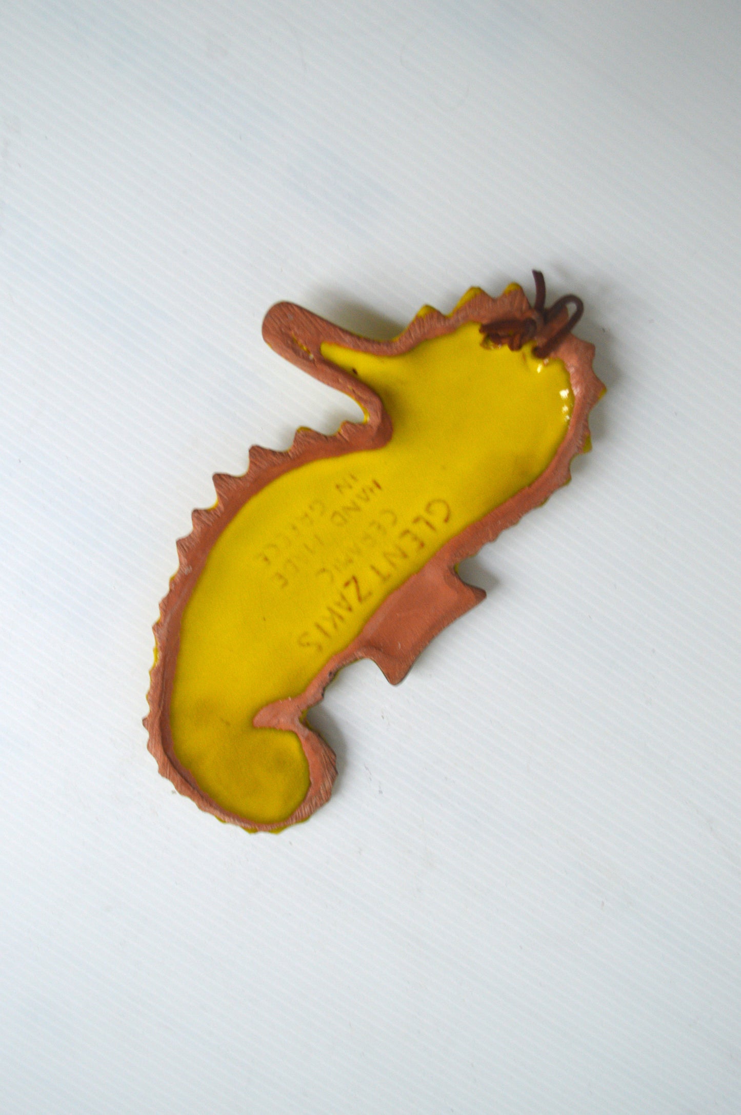 Hippocampe en céramique