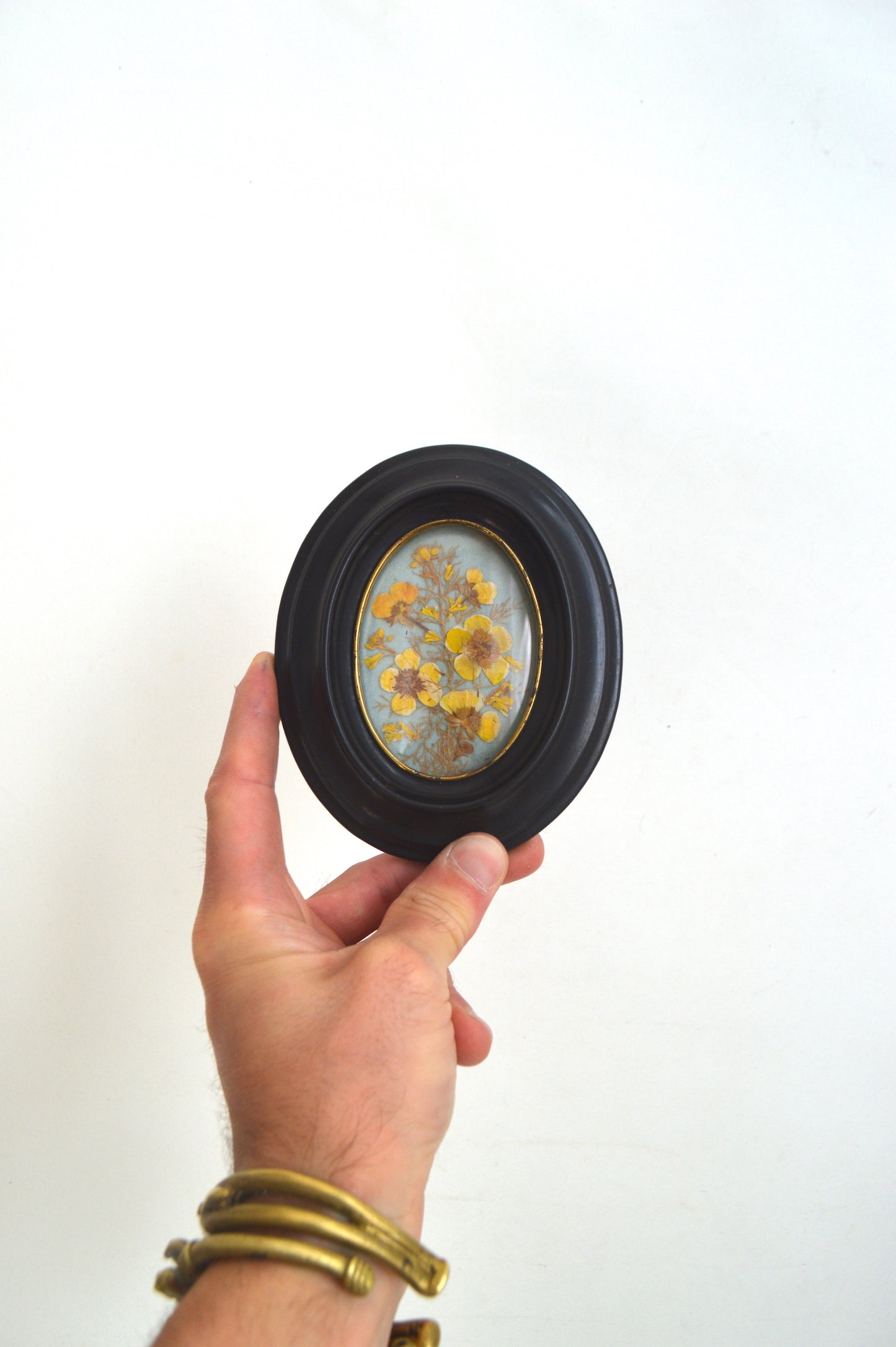 Petit cadre bombé noir