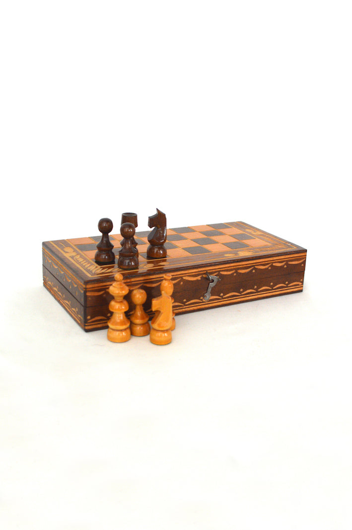 petit échiquier en bois