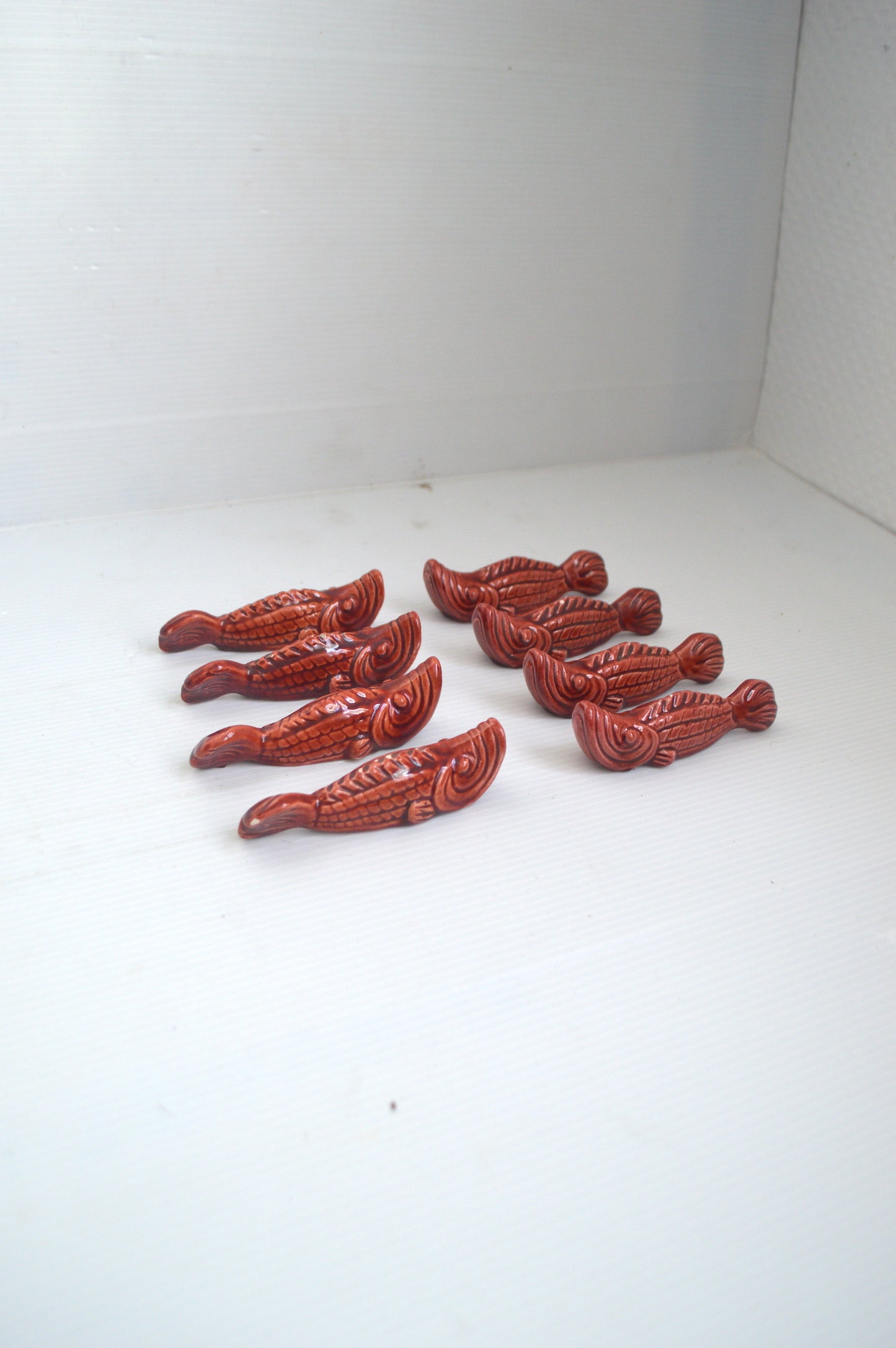 Repose-couteaux Poissons en barbotine