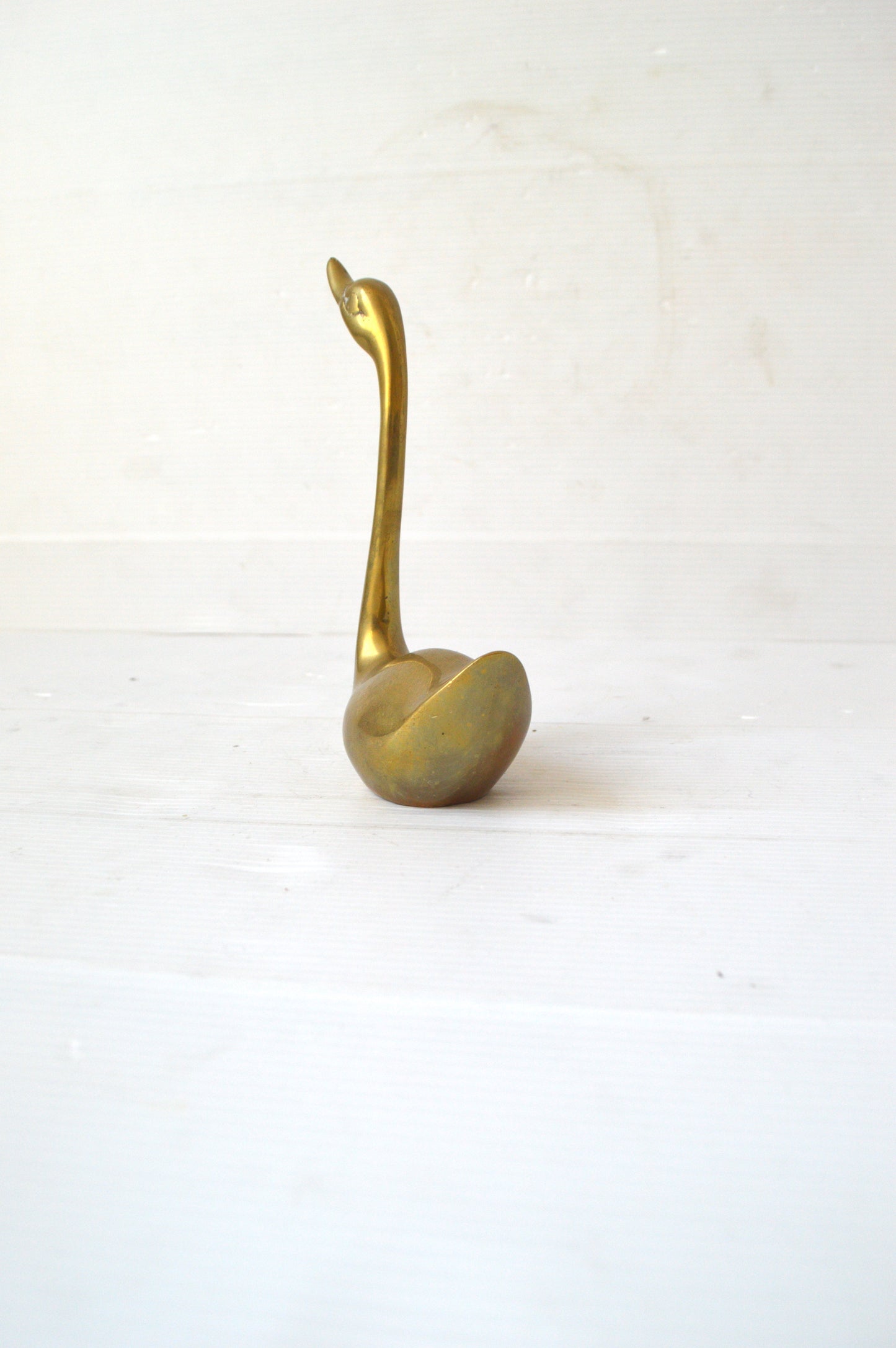 sculpture-cygne-laiton