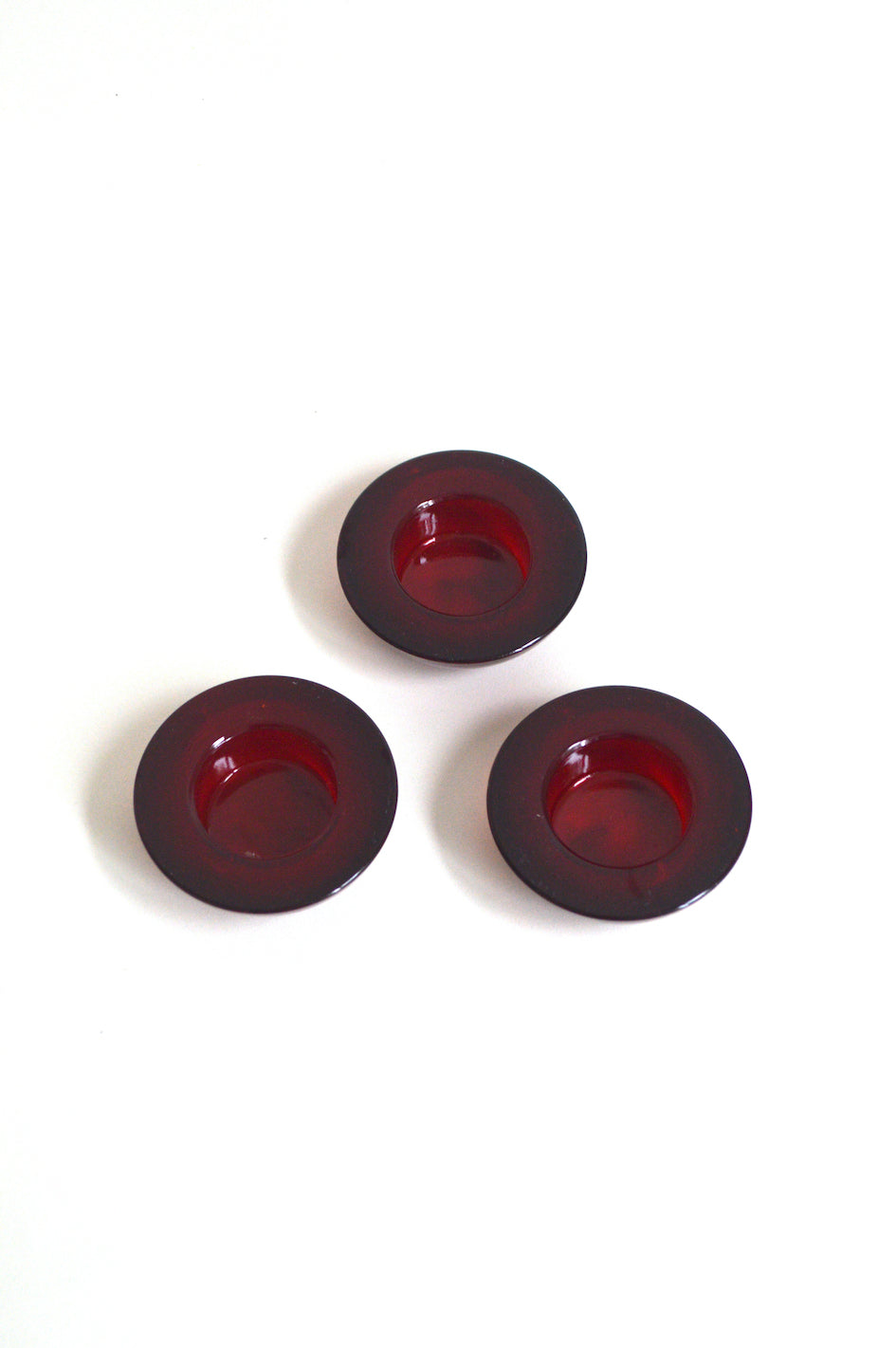 Trio de bougeoirs en verre