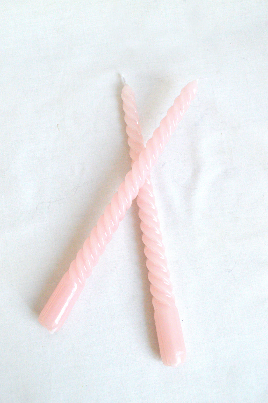 Paire de bougies torsadées