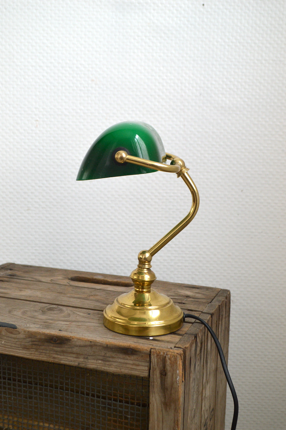 lampe de bibliothèque ancienne