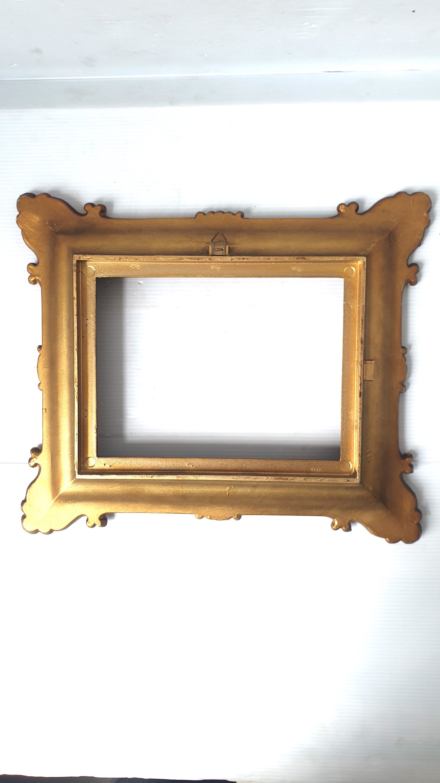 Ancien cadre doré