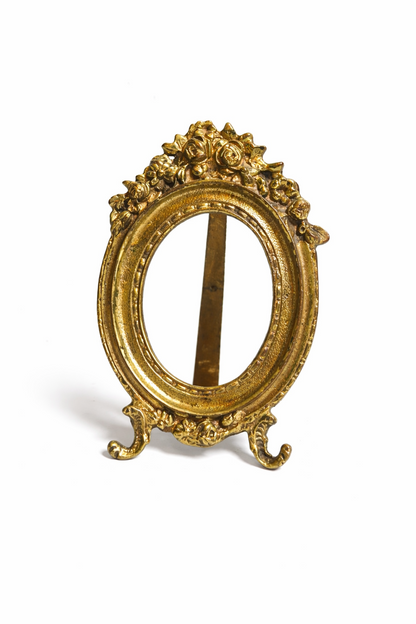 Cadre médaillon doré