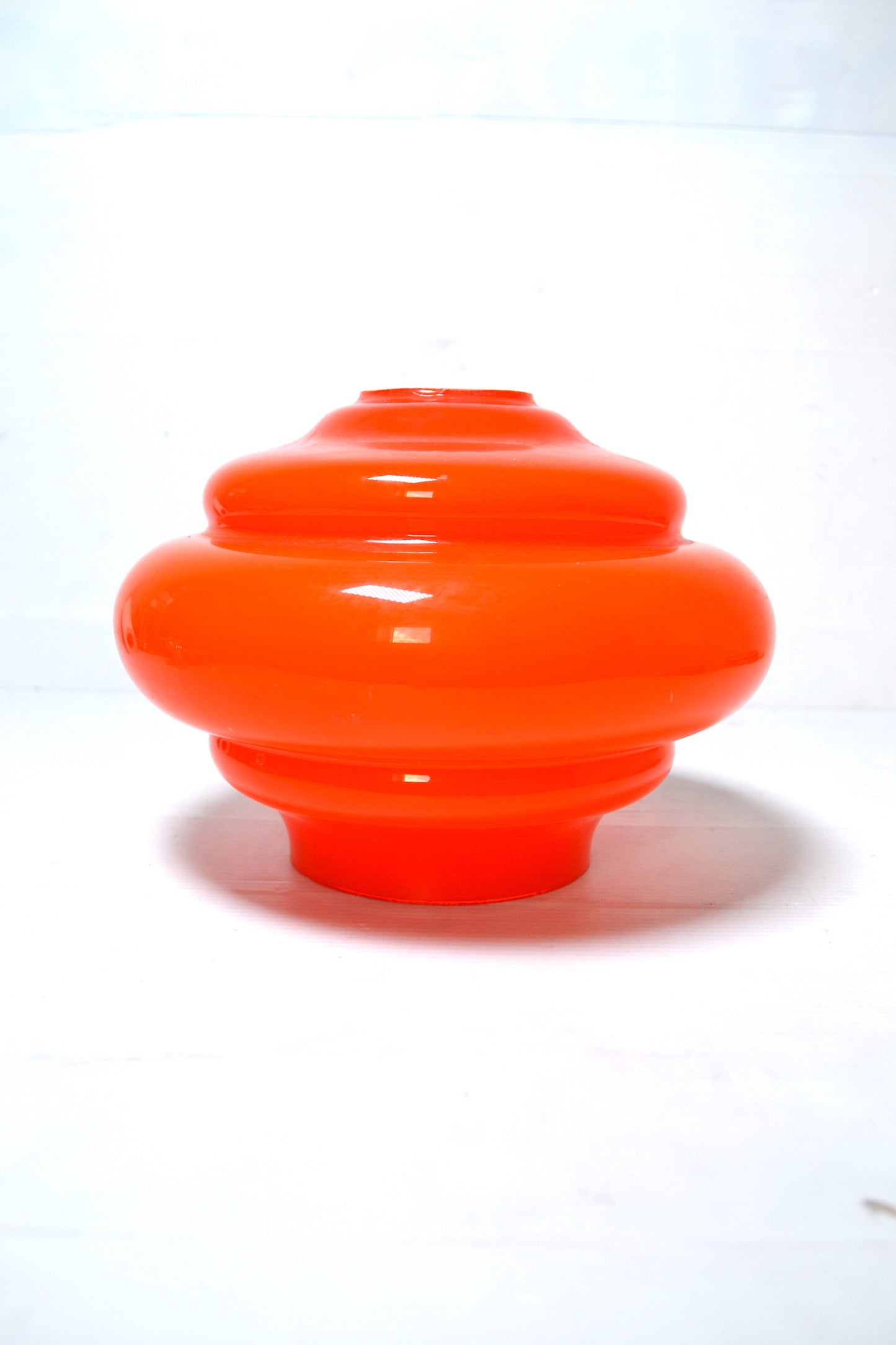 Suspension en Opaline Space Age