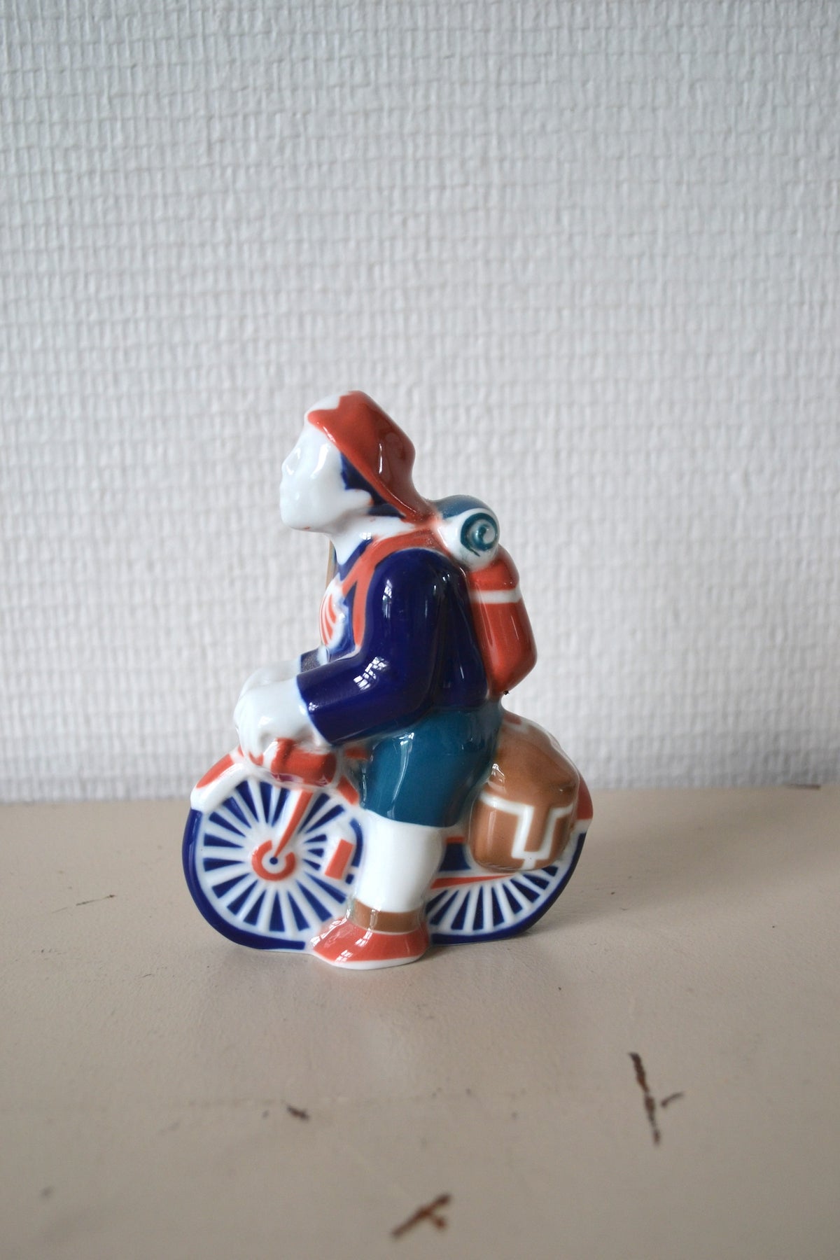 Pèlerin en Porcelaine
