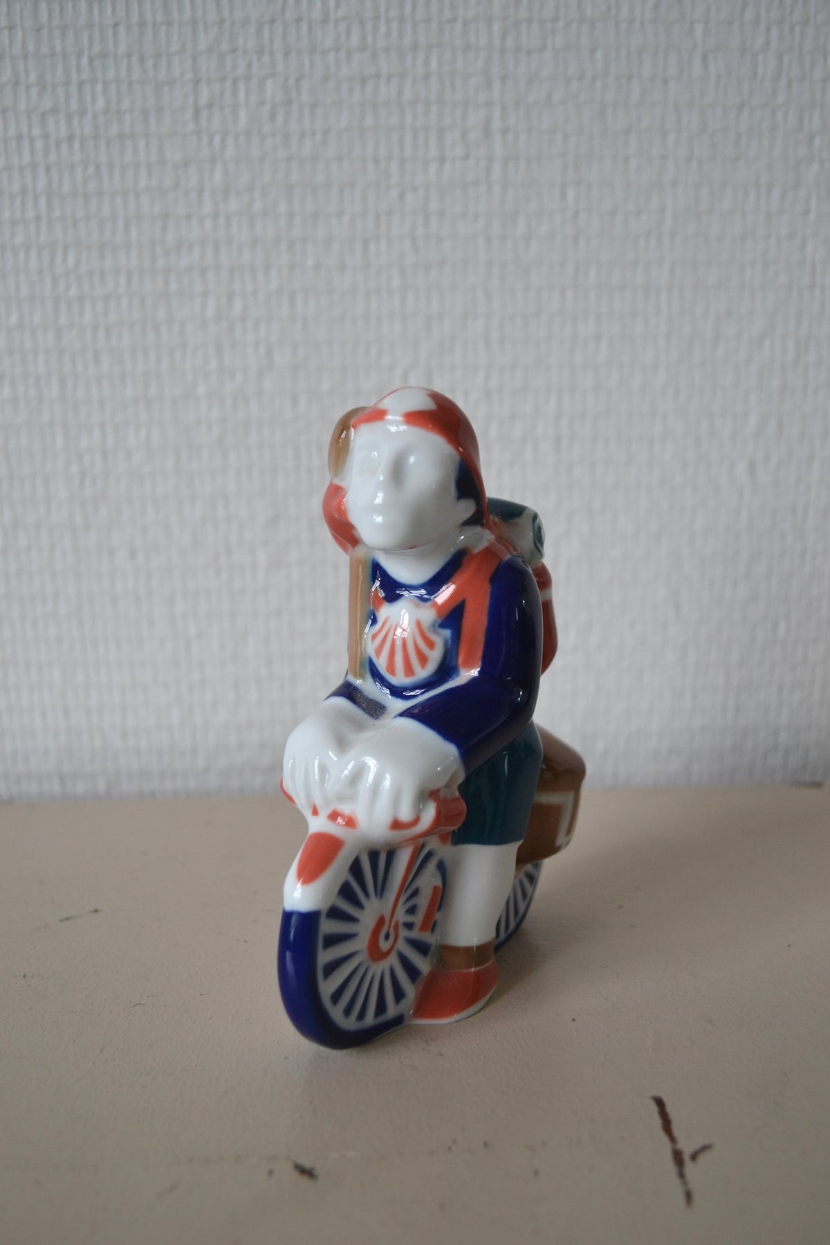 Pèlerin en Porcelaine