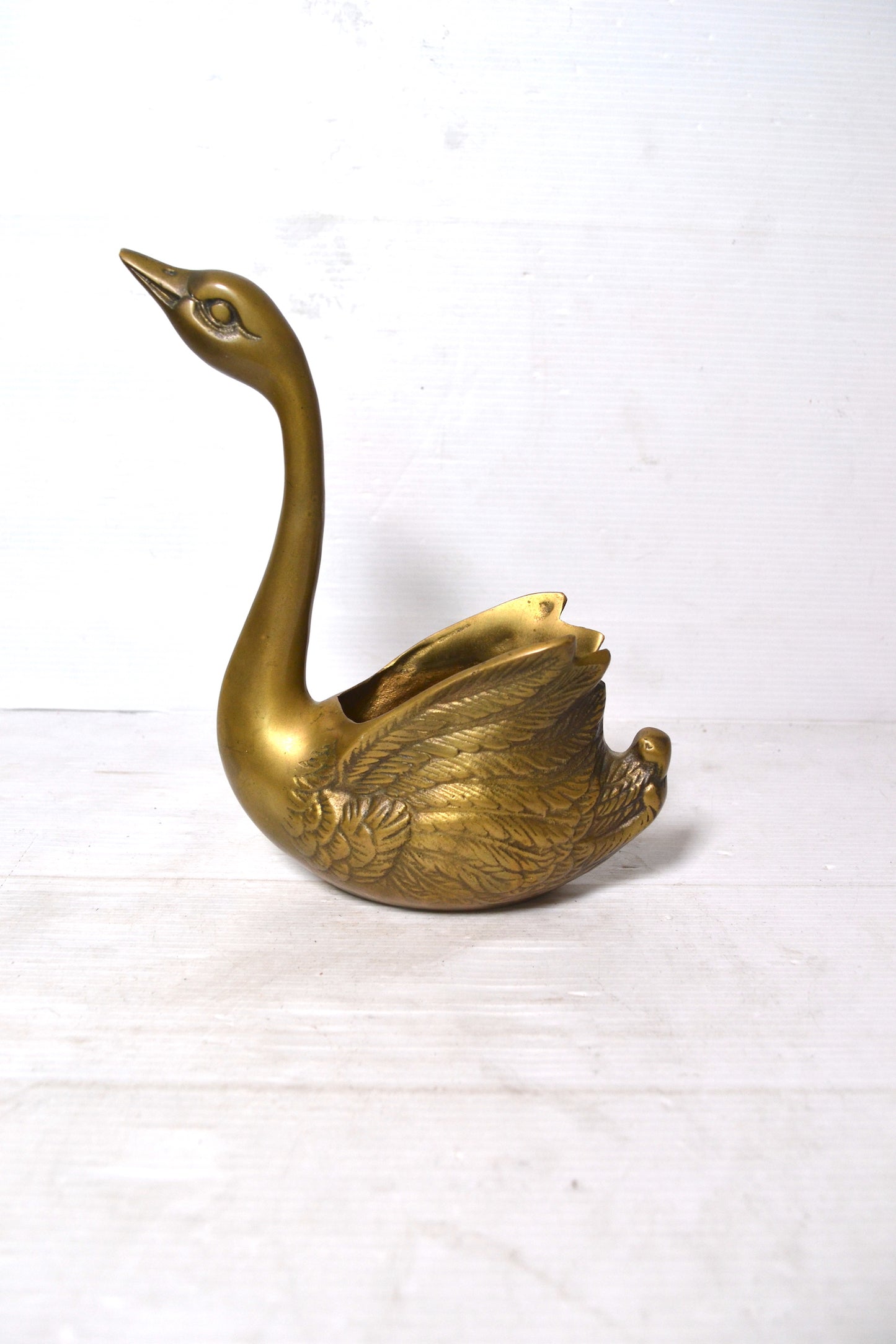 Cache-pot cygne vintage en laiton