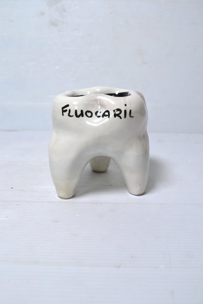 Cendrier publicitaire Fluocaril