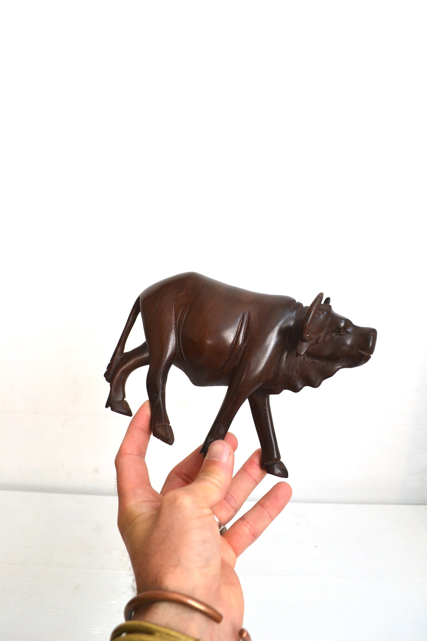 Buffle en bois sculpté Kenya
