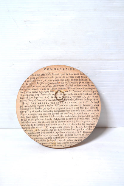 Cadre circulaire doré