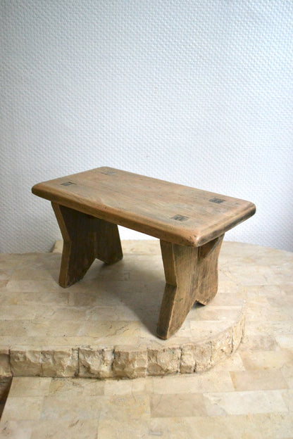 Tabouret en bois