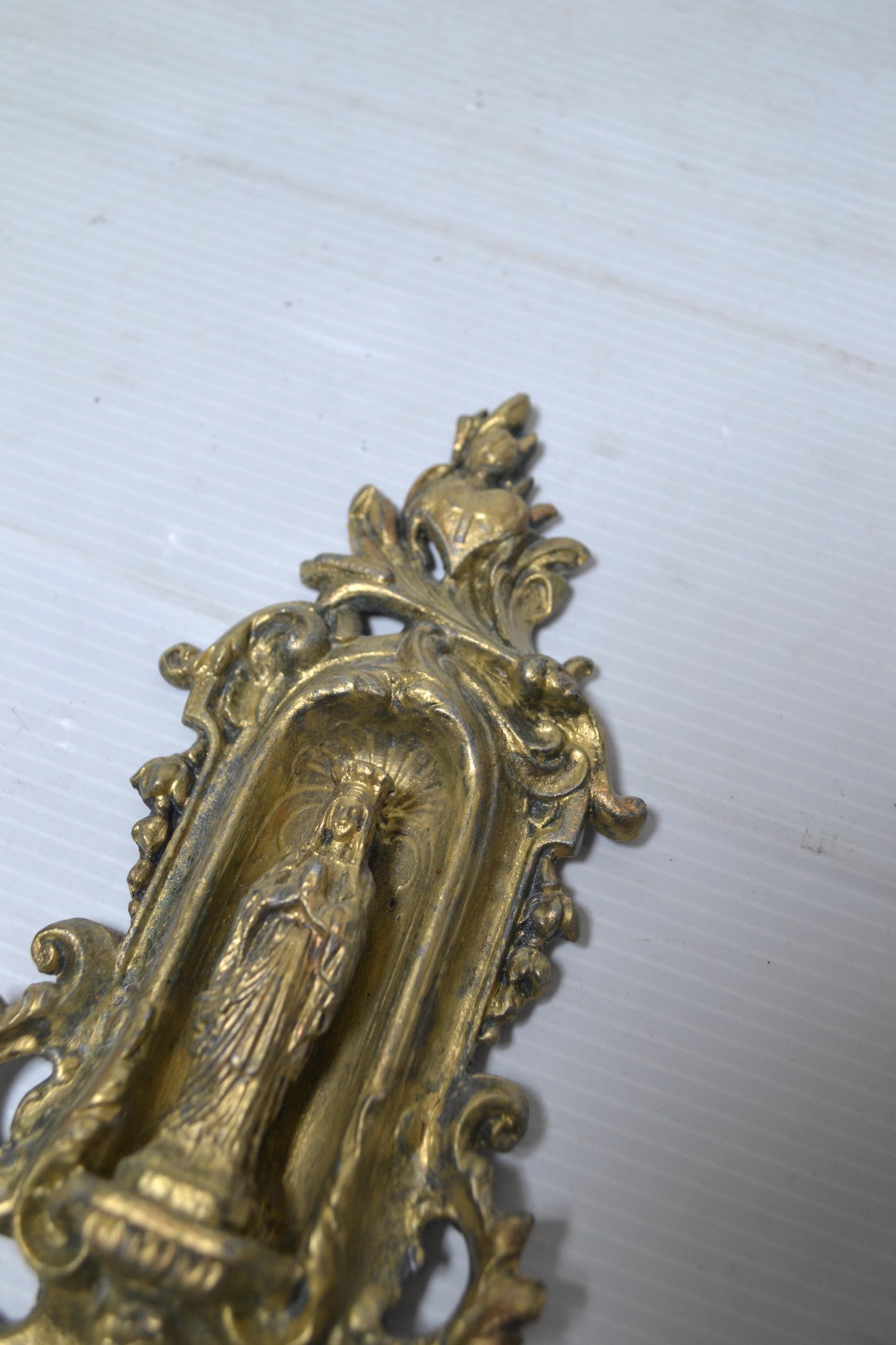 Ancien bénitier