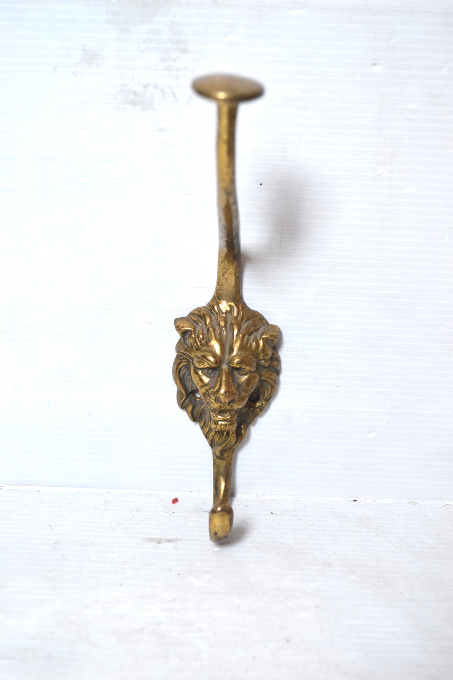 Patère dorée tête de lion