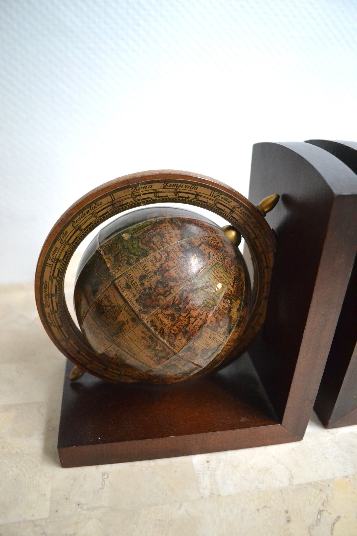Serre-livres Globes terrestres