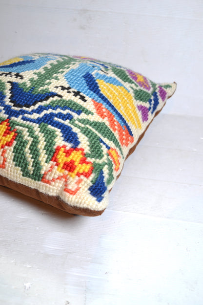 Coussin Canevas